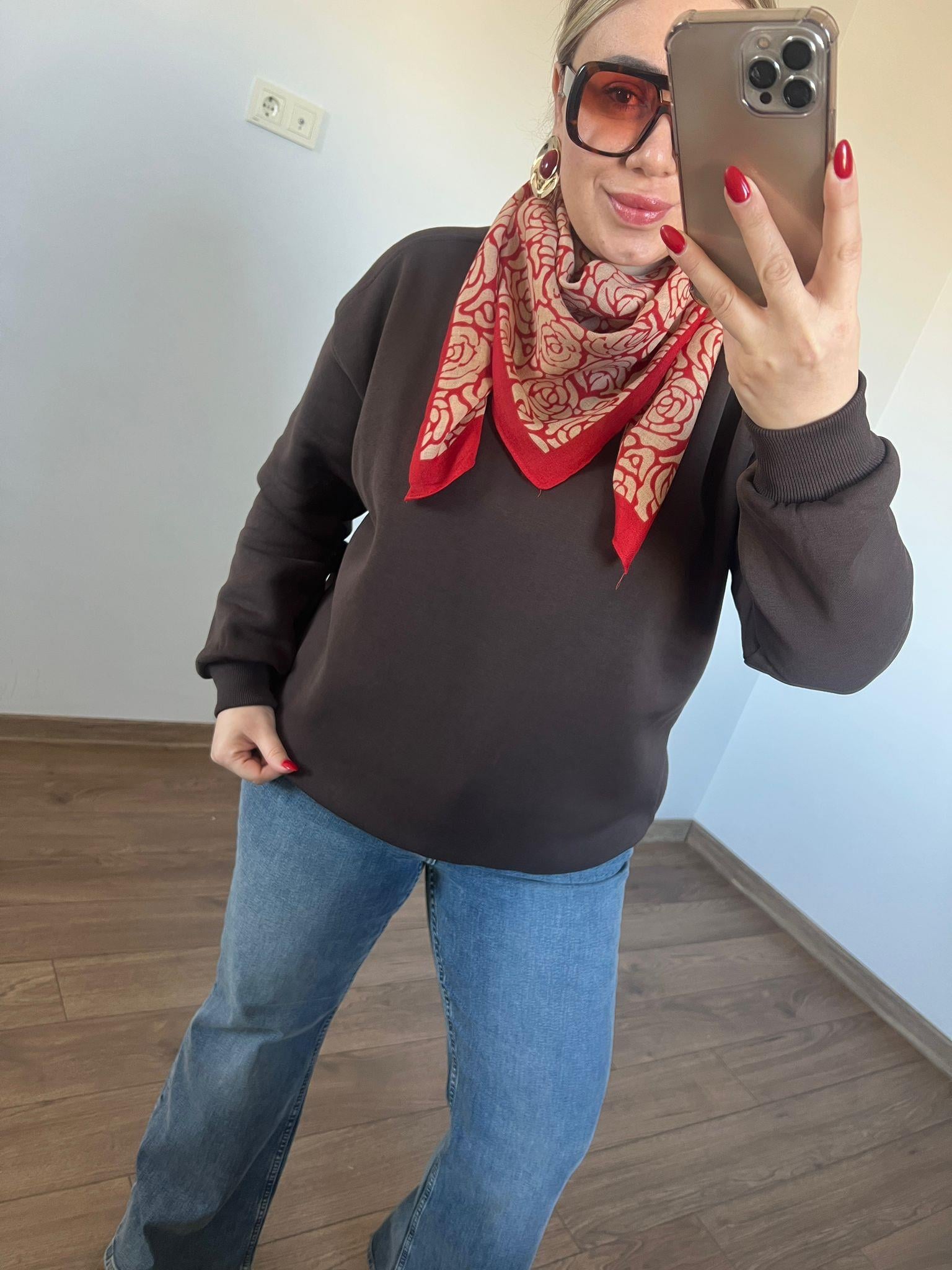 Üç İplik Bisiklet Yaka Sweatshirt (Kahve) 