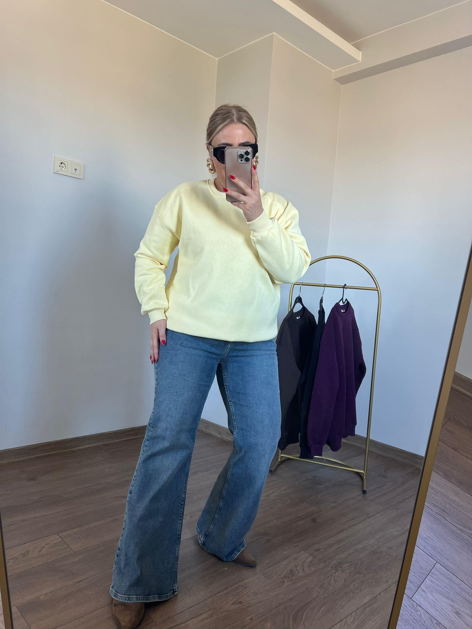 Üç İplik Bisiklet Yaka Sweatshirt (Sarı) 