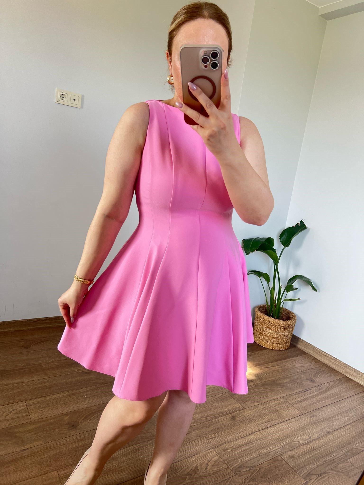 Volanlı Kolsuz Elbise (Pembe)
