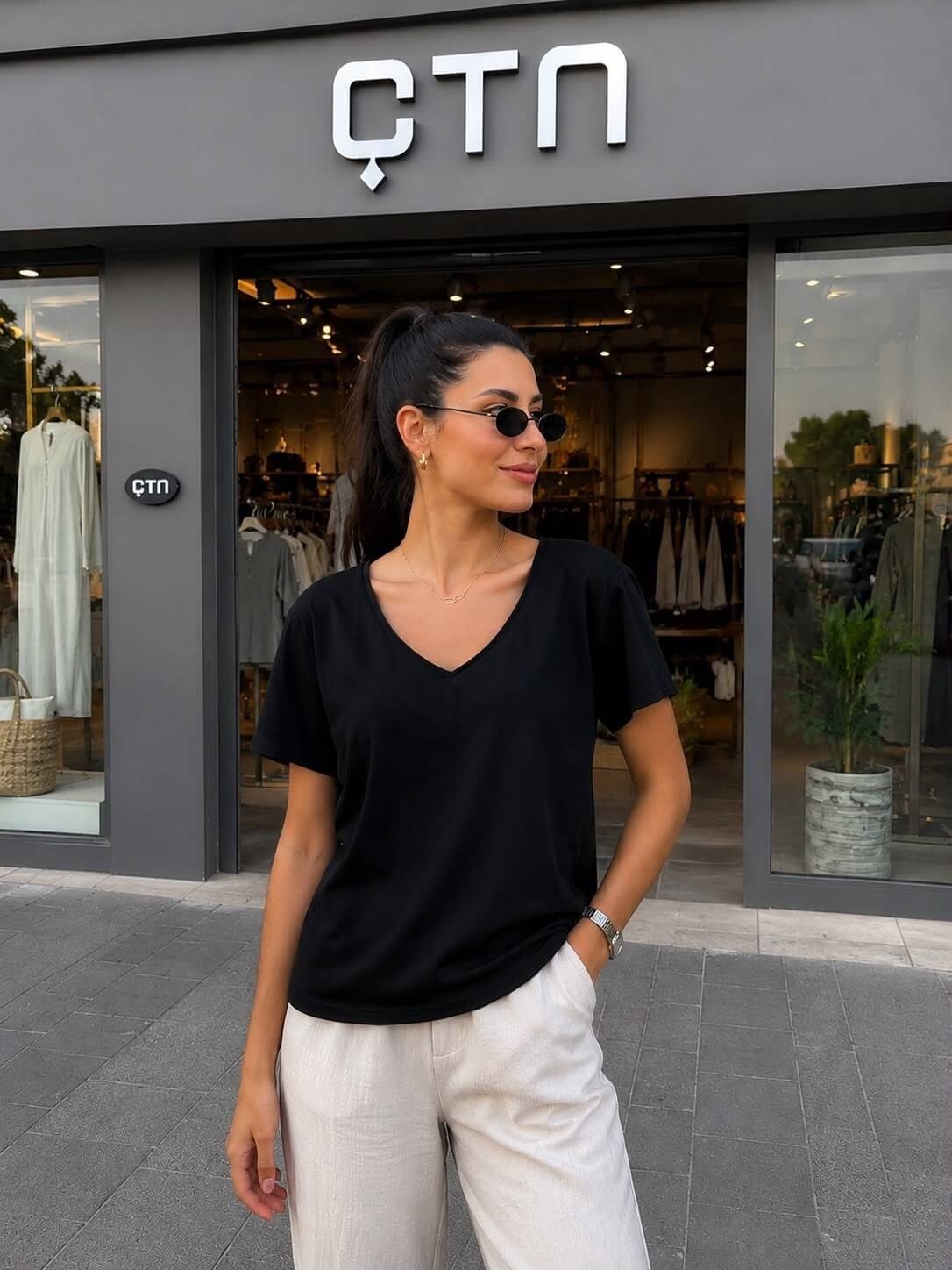 Penye Kumaş V Yaka Tshirt