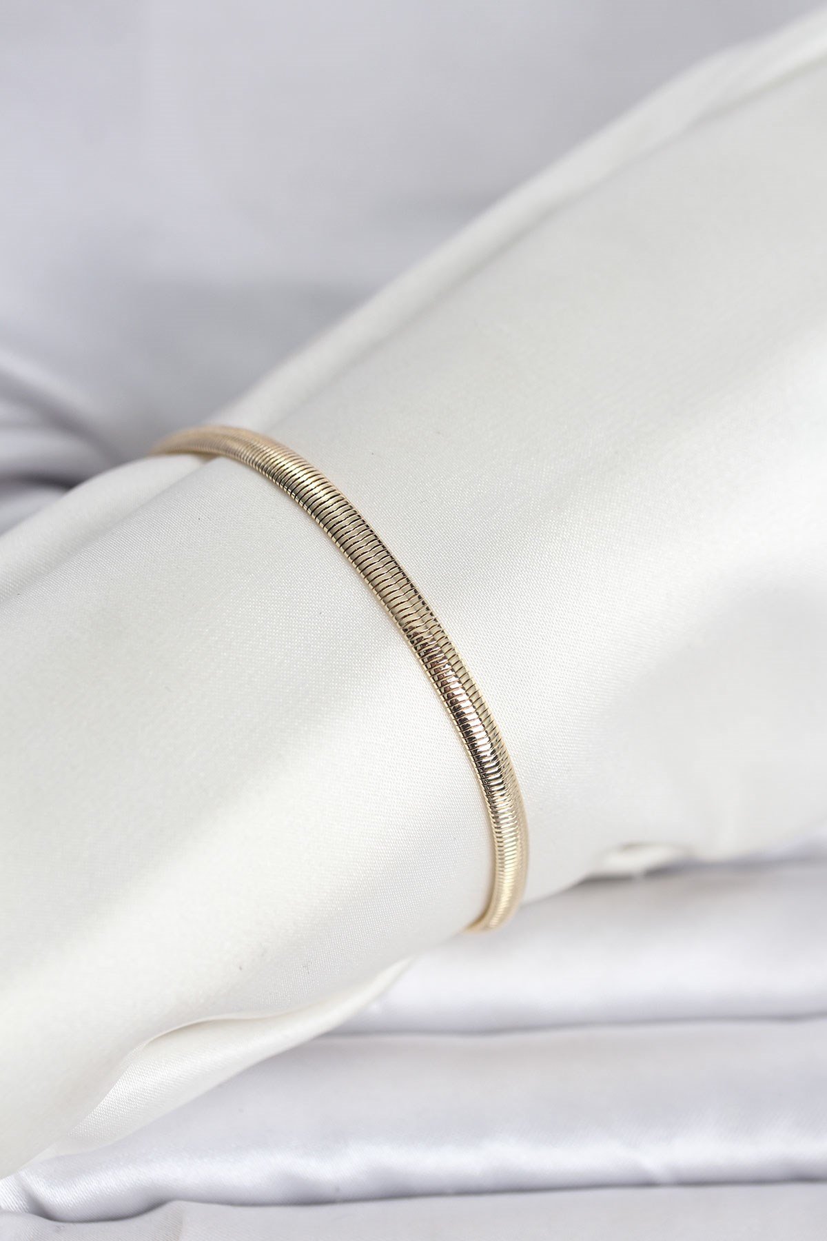 CM 14K Gold Renk Yassı Yılan Zincir Model Kadın Bileklik
