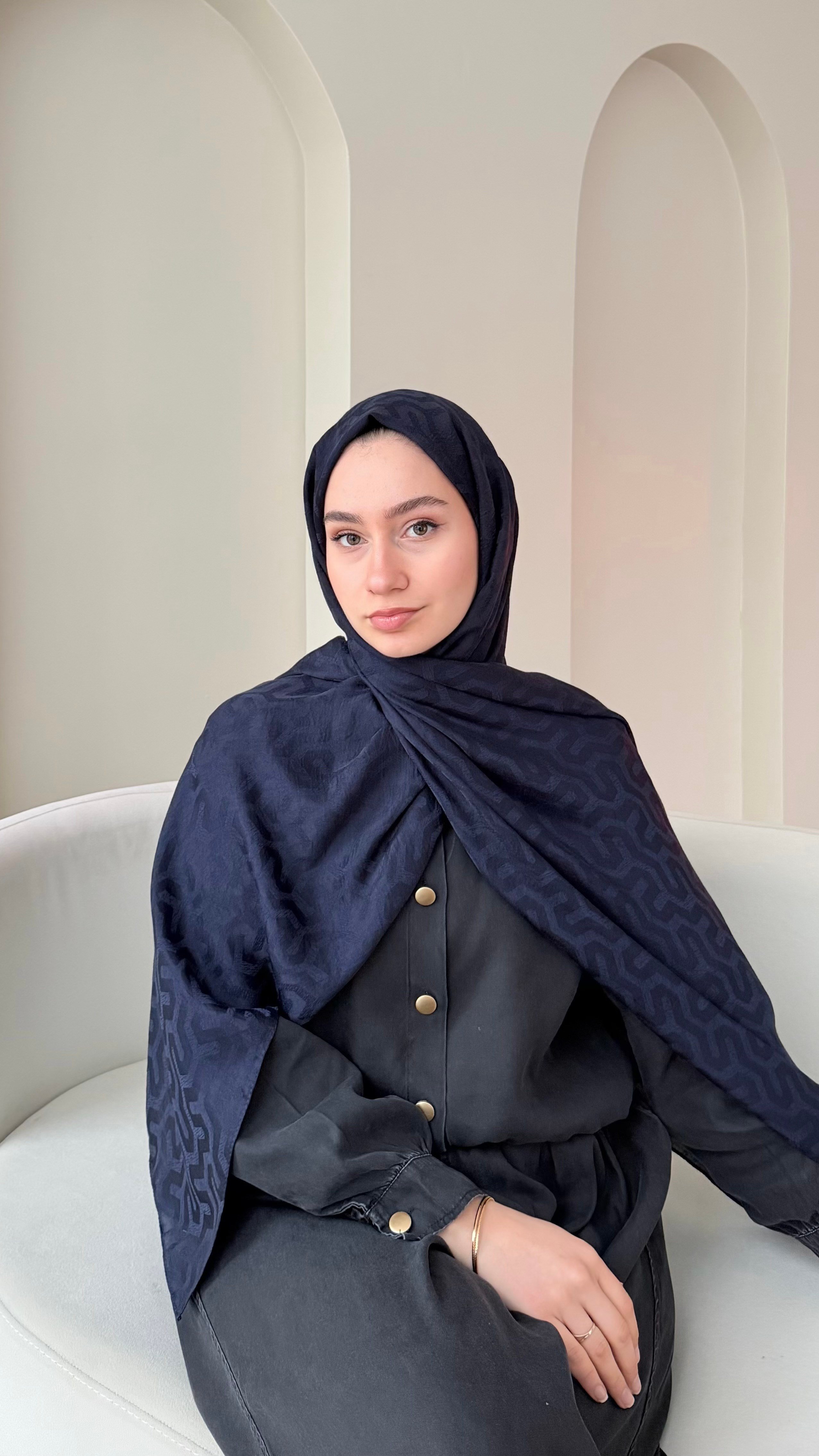 Elsa Shine İpeksi Pamuk Jakar Şal - Lacivert