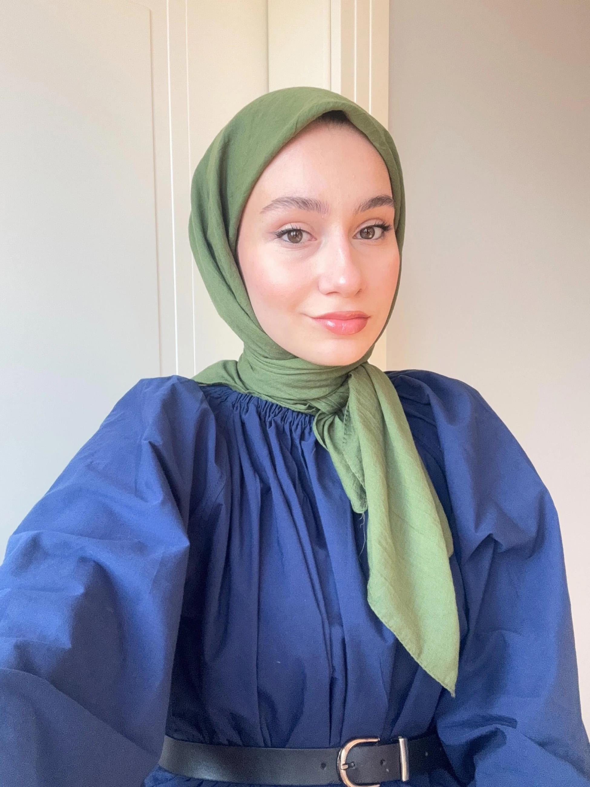 Lora Pamuk Eşarp