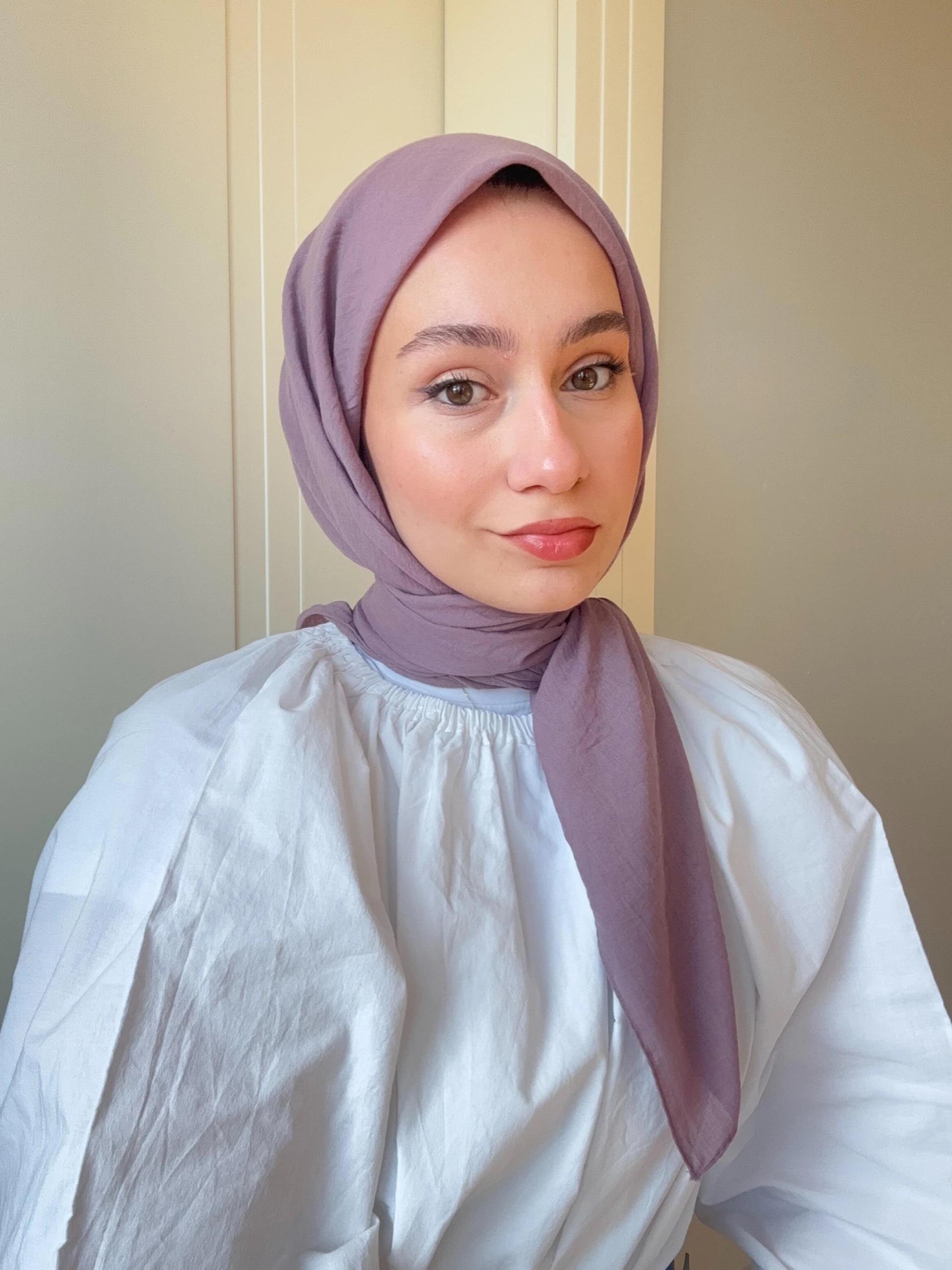 Lora Pamuk Eşarp