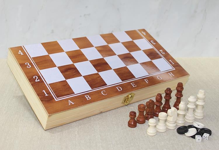 Ahşap Kutulu Satranç Model 1