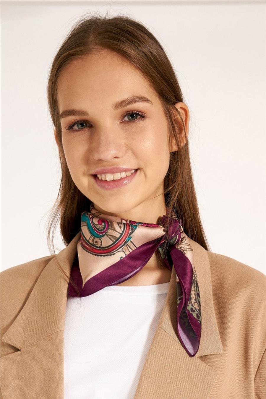 Etro Desenli Mor Bandana Fular
