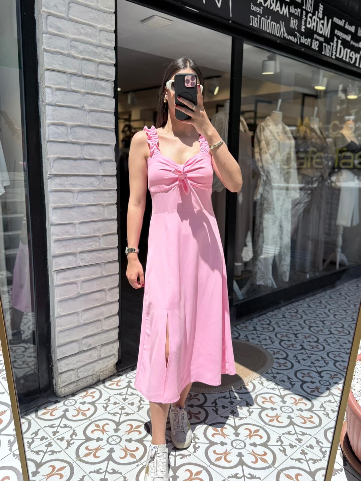 Şeker Pembe Askılı Yırtmaçlı Elbise