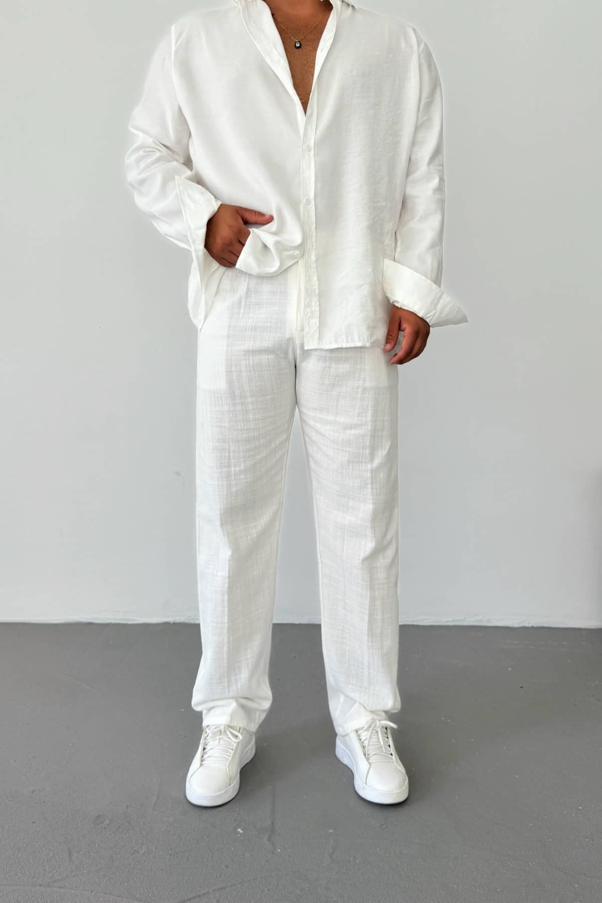 Beyaz Pileli Keten Baggy Pantolon