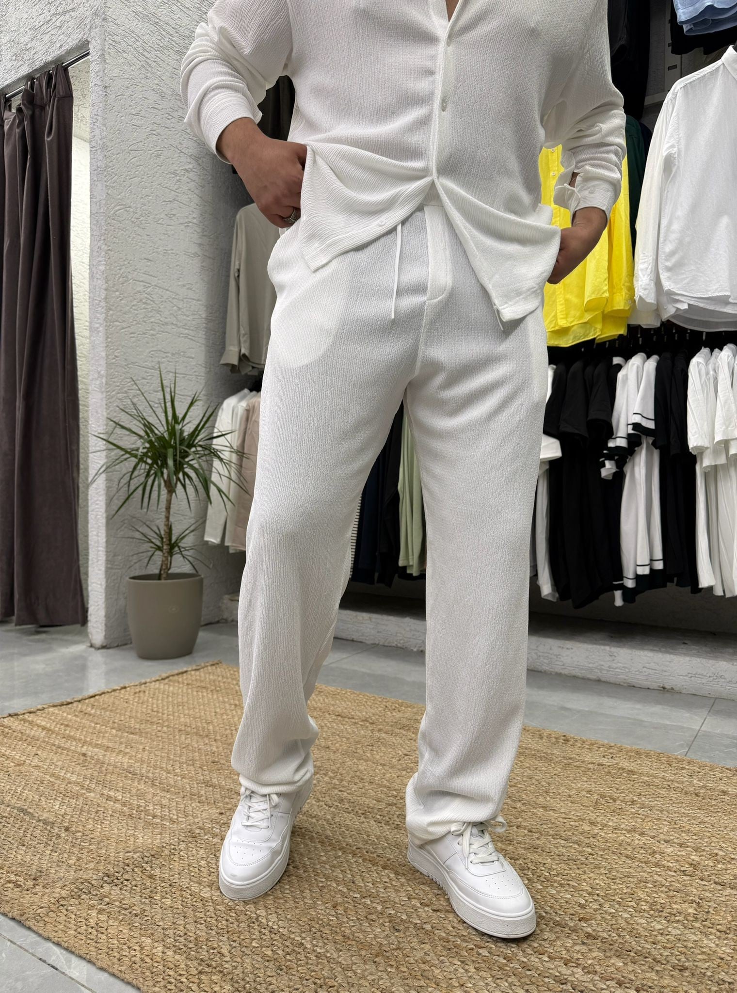 Buruşuk Kumaş Regular Fit Pantolon Beyaz