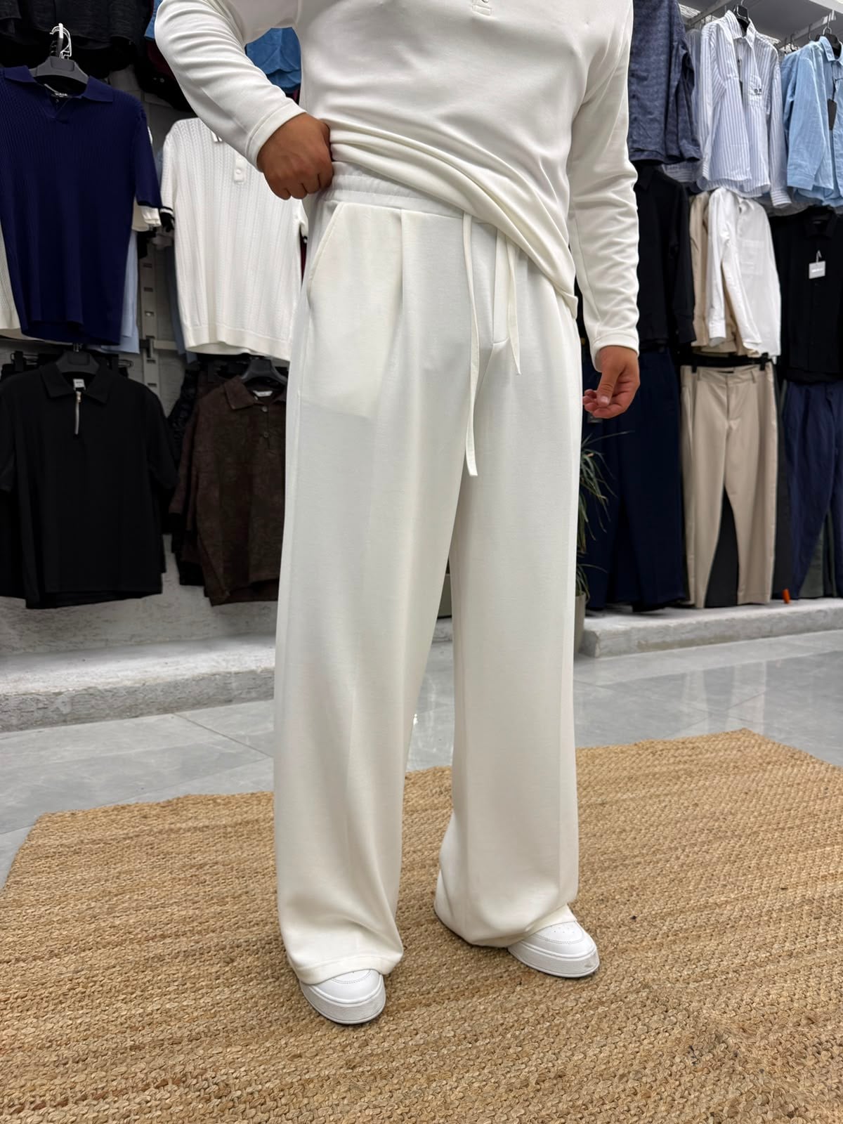 Oysh Kumaş İspanyol Paça Pantolon Beyaz