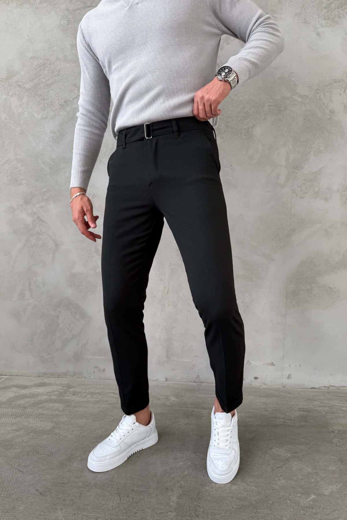 Siyah Kemerli Pantolon