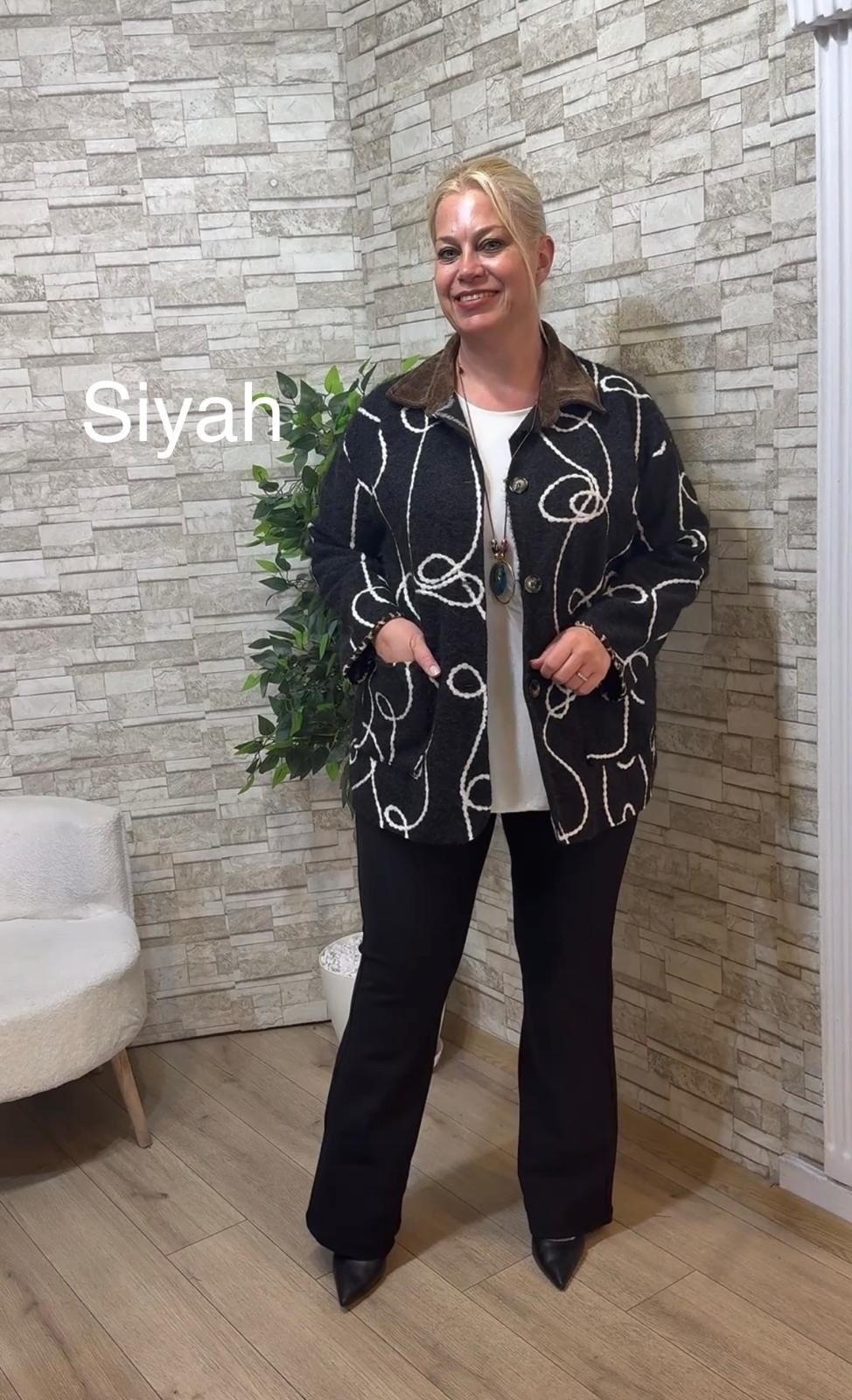 1250 İTALYAN KEÇE CEKET-SİYAH