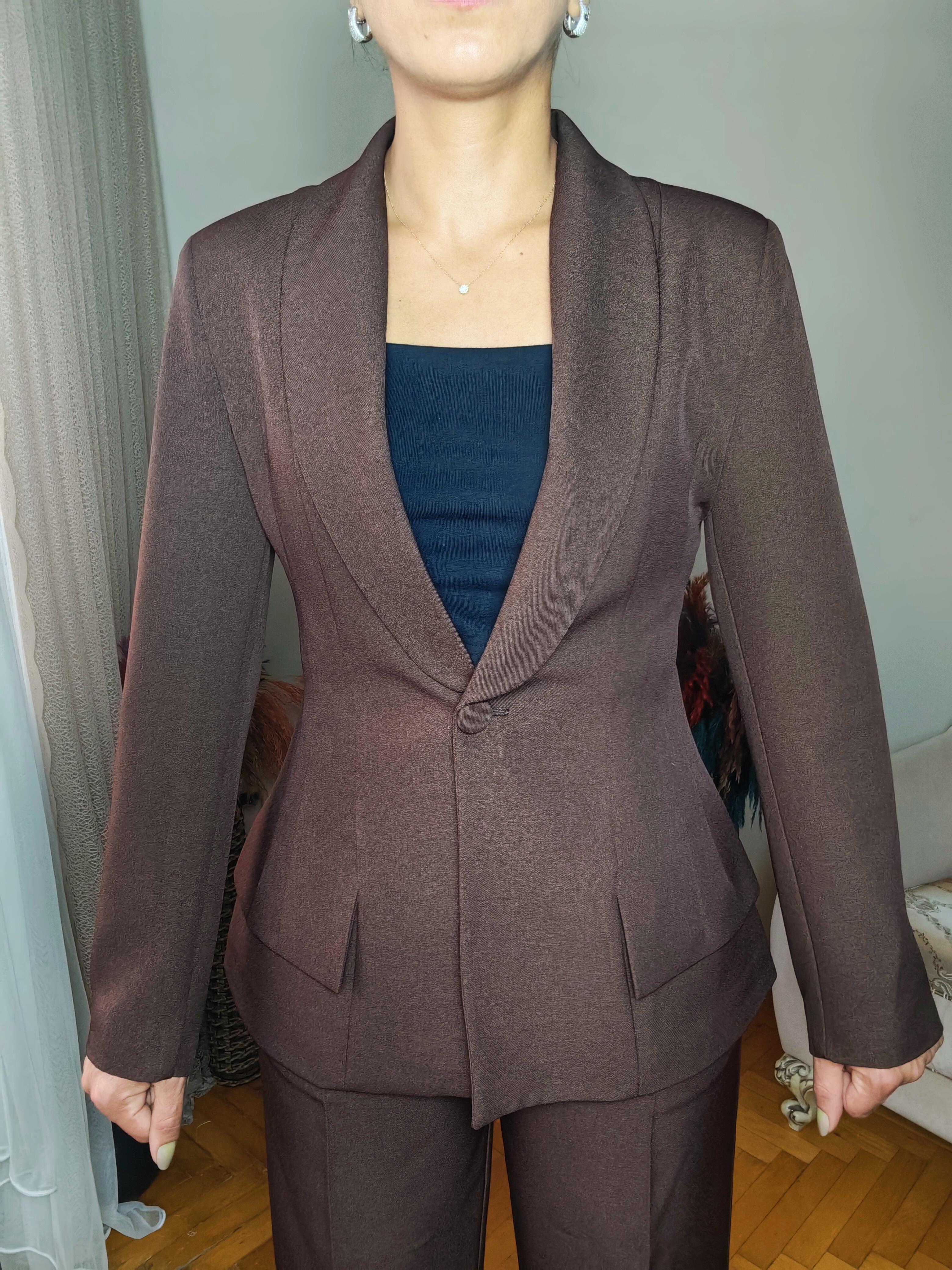 Hayal Belden Oturmalı Blazer Ceket