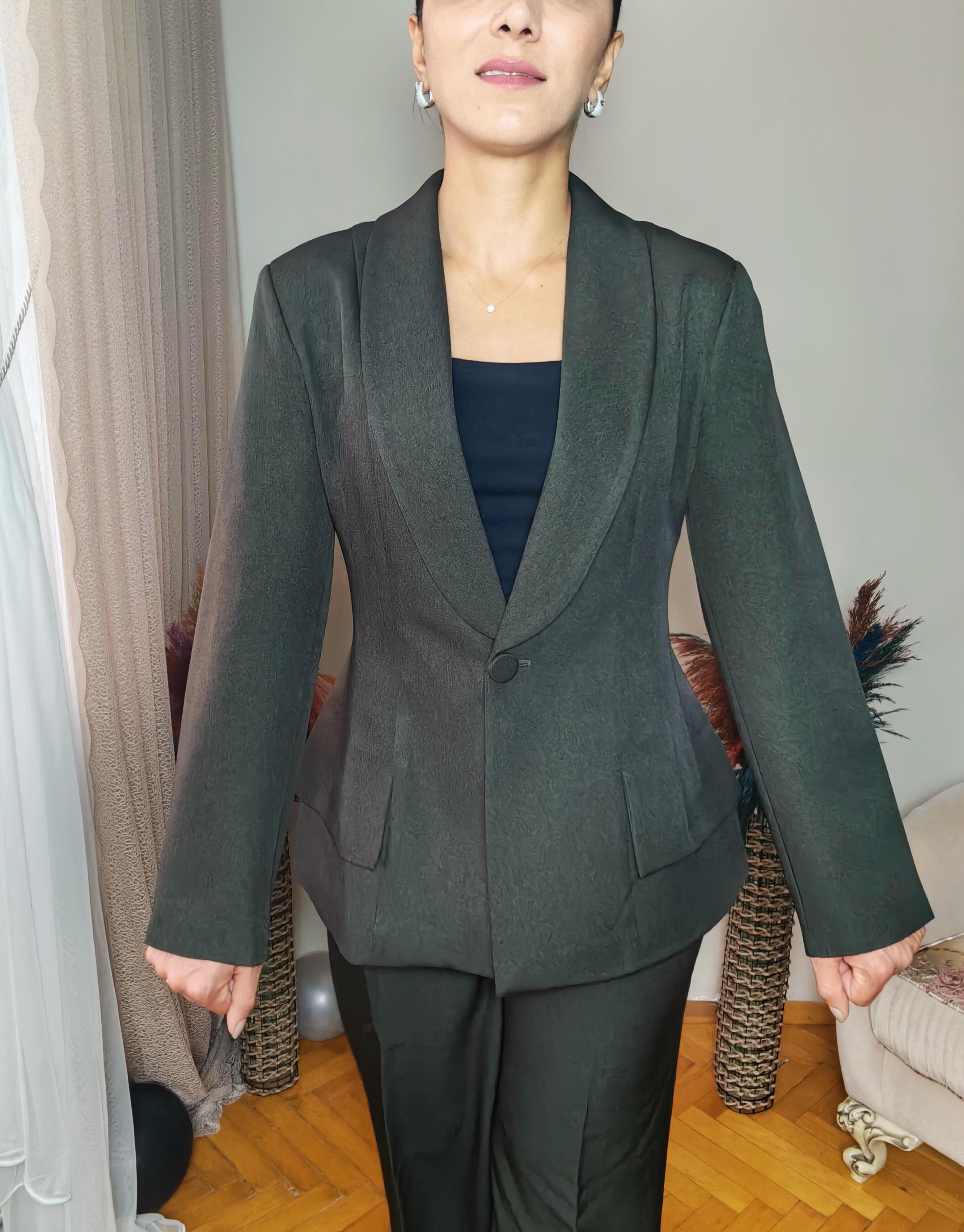 Hayal Belden Oturmalı Haki Blazer Ceket