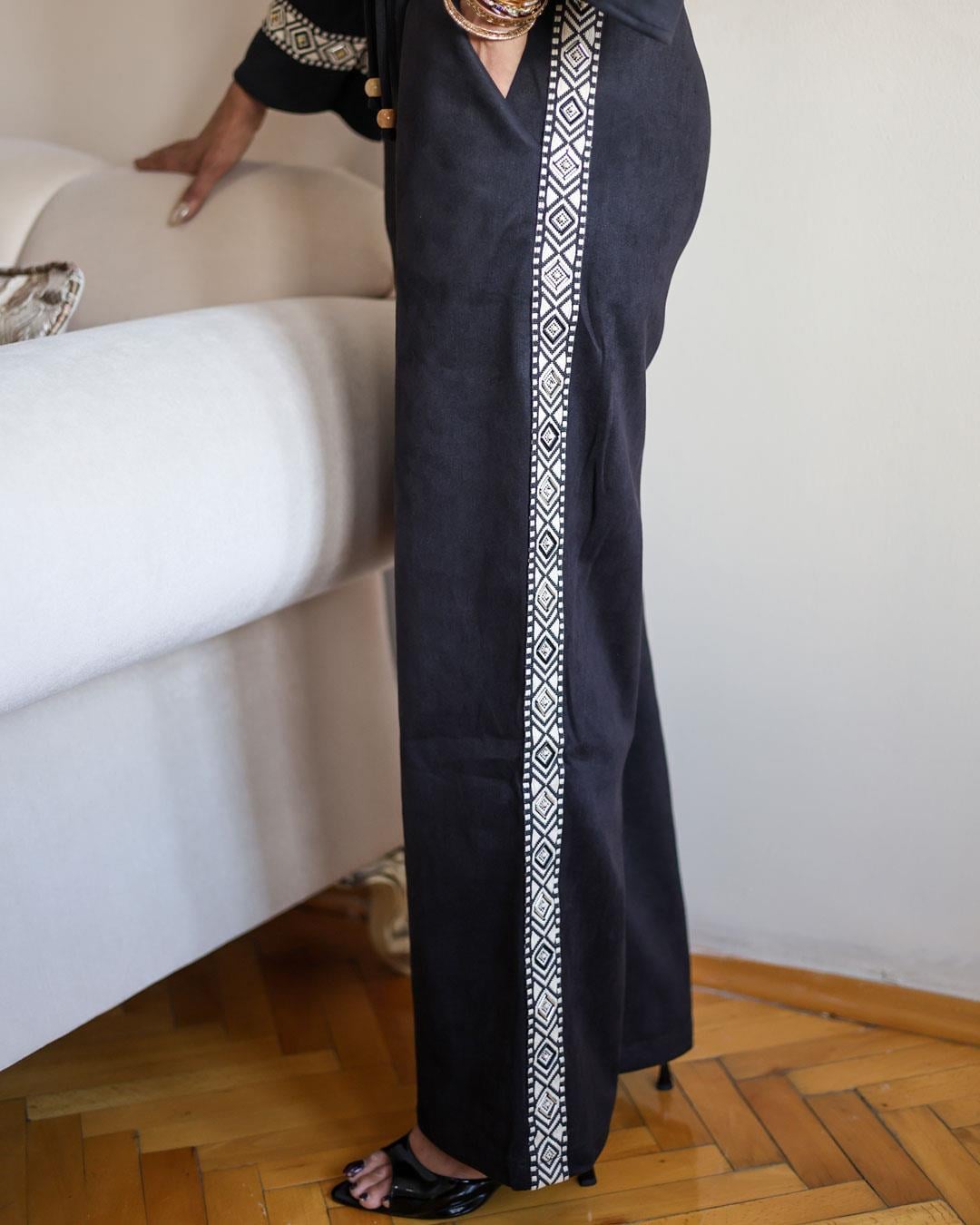 Neyo Siyah Süet Pantolon