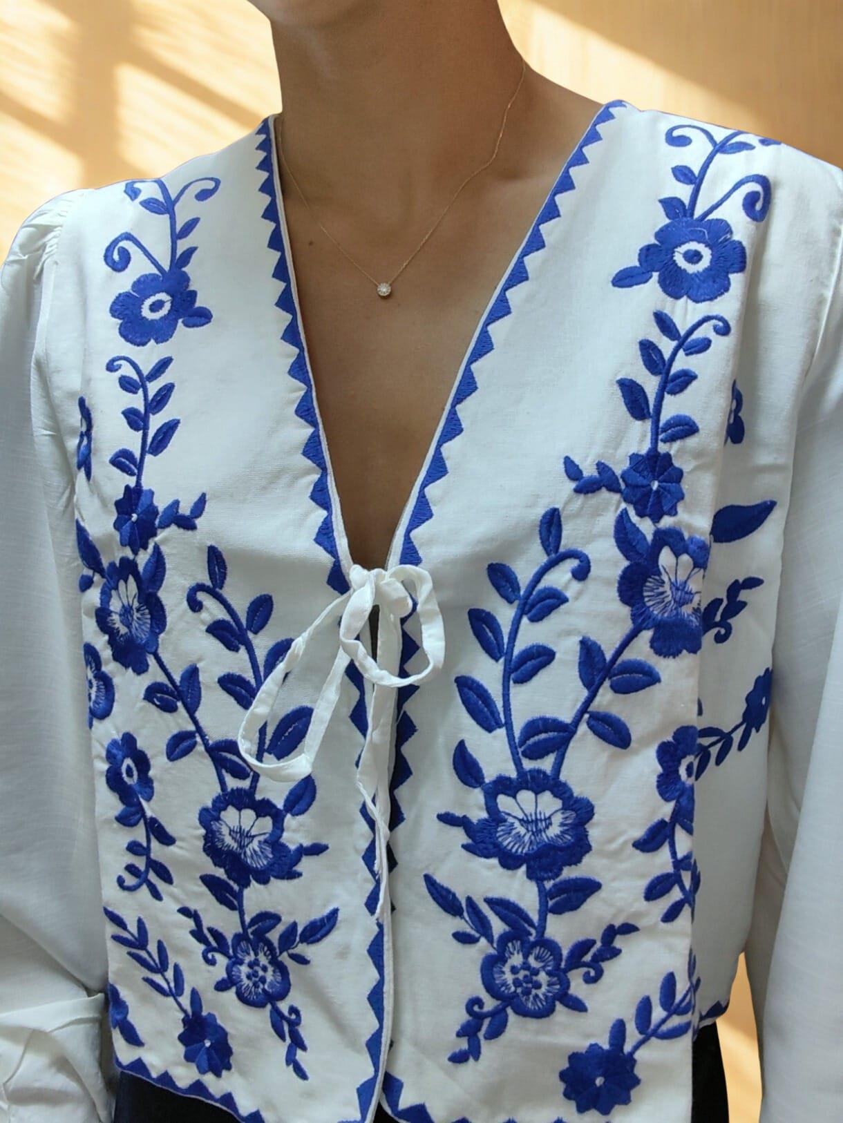 Silona Mavi Nakışlı Bluz