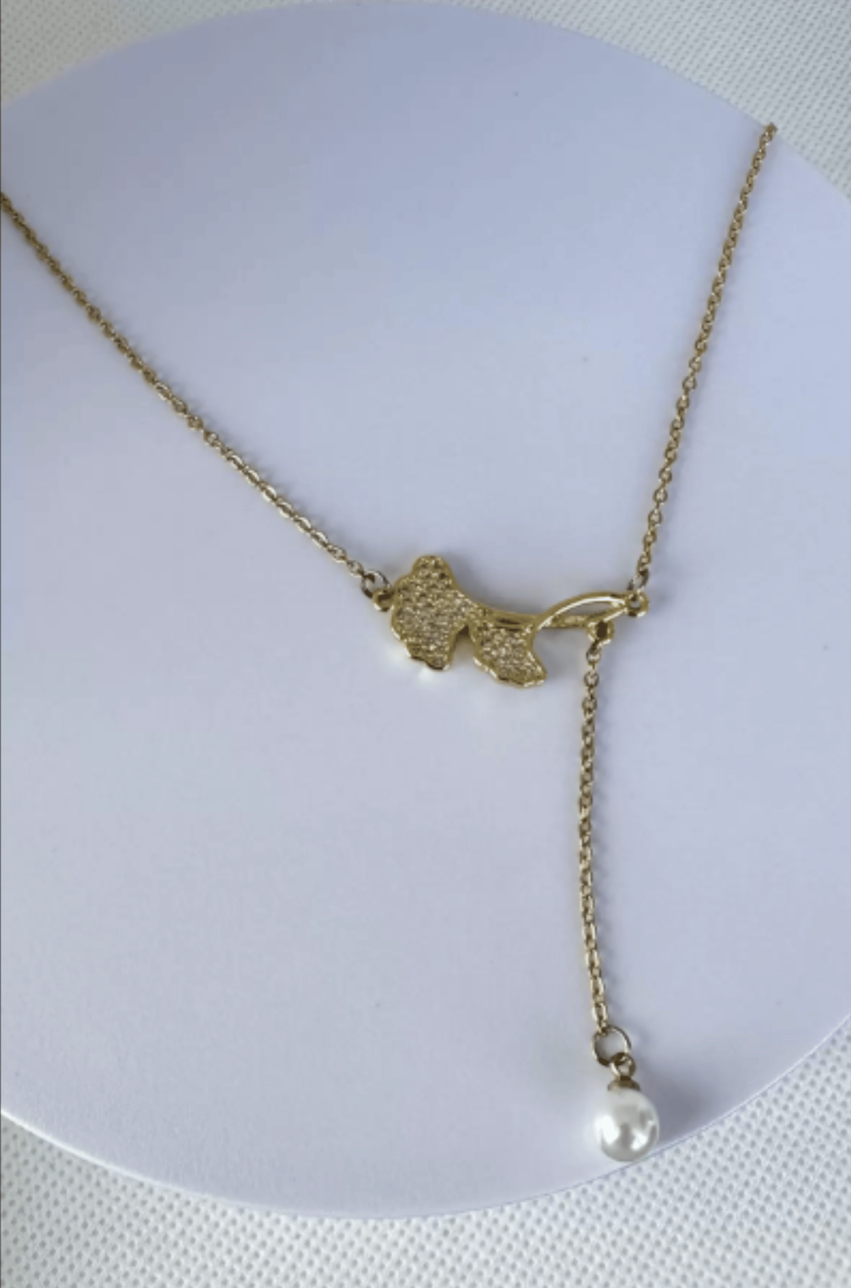Gold Çiçek Desenli Çelik Kolye