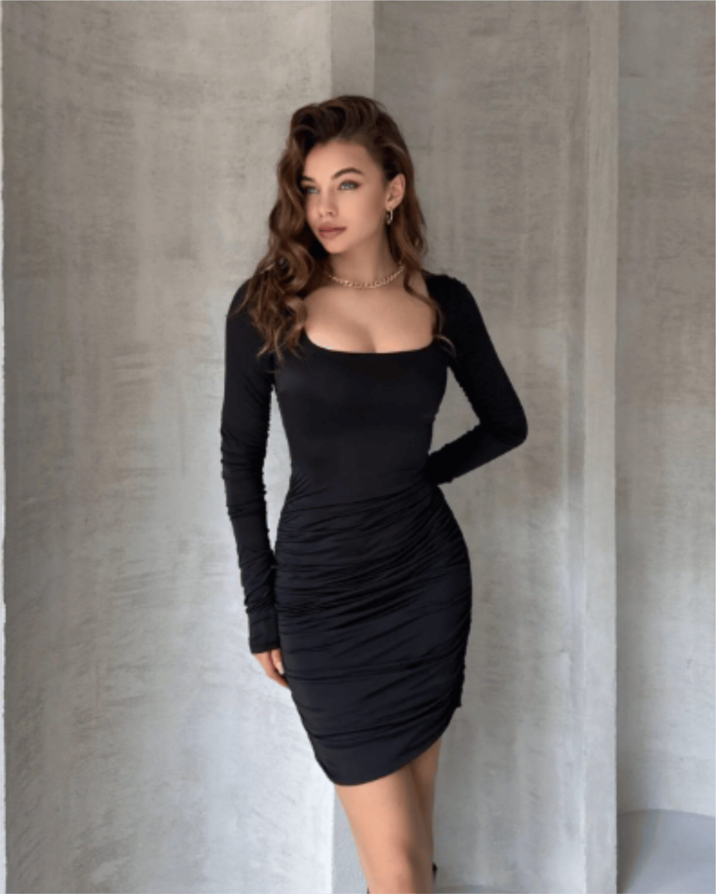 Kare Yaka Drapeli Mini Elbise