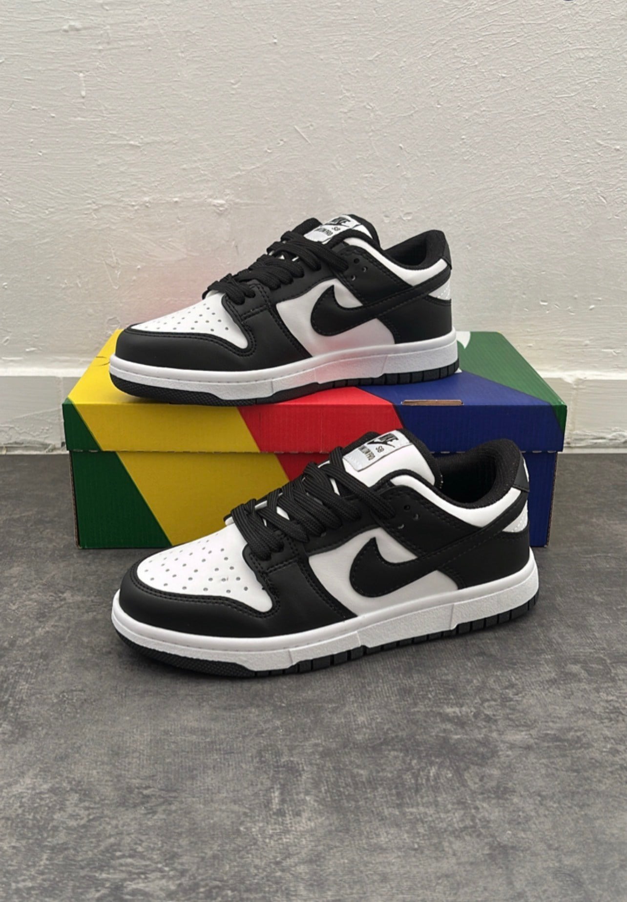 DUNK LOW PANDA