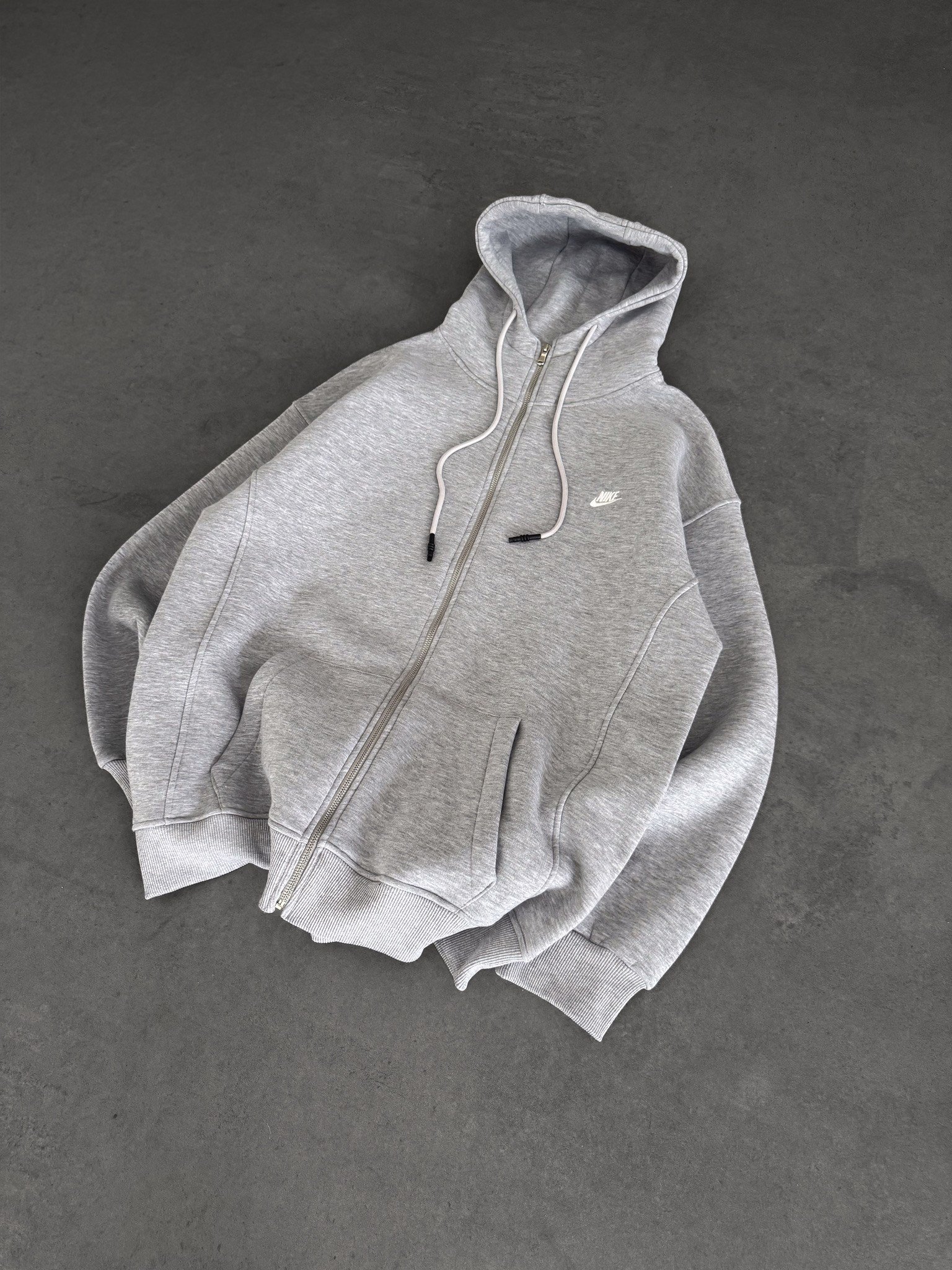 GRİ CLUB FLEECE NİKE HIRKA