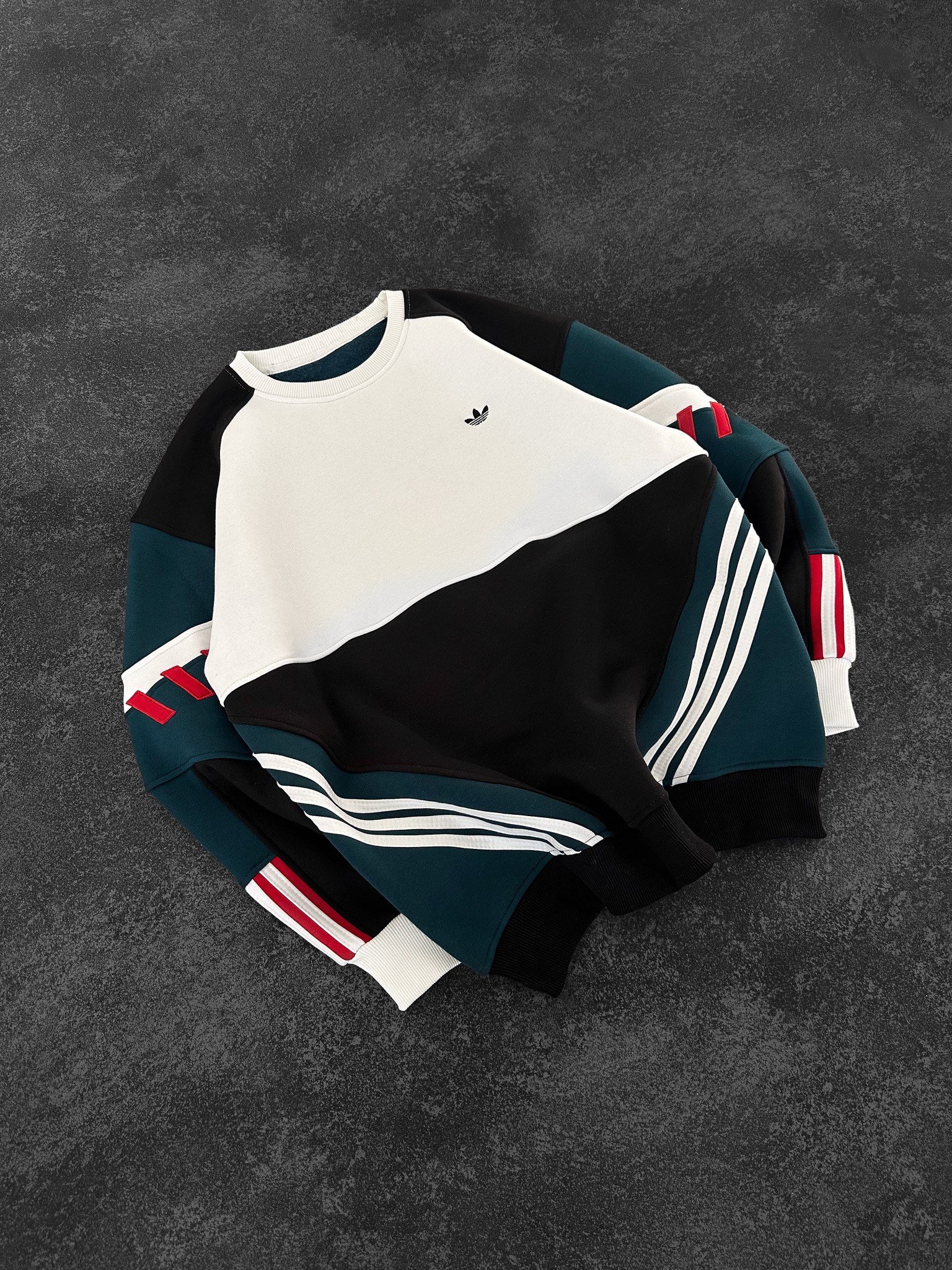 PARÇALI RETRO ADİDAS SWEAT