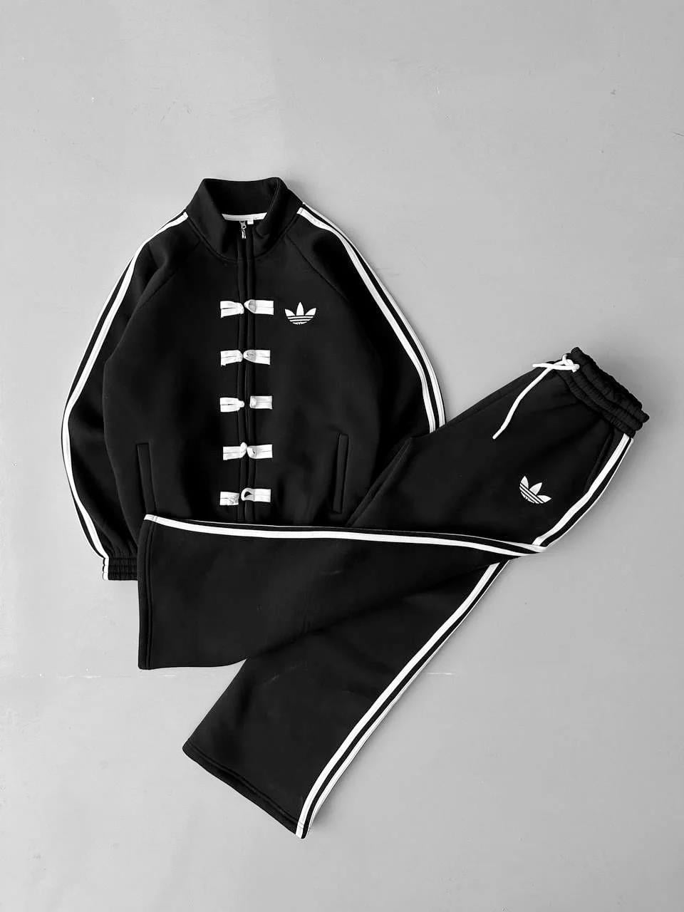 Siyah Düğme Adidas Takım