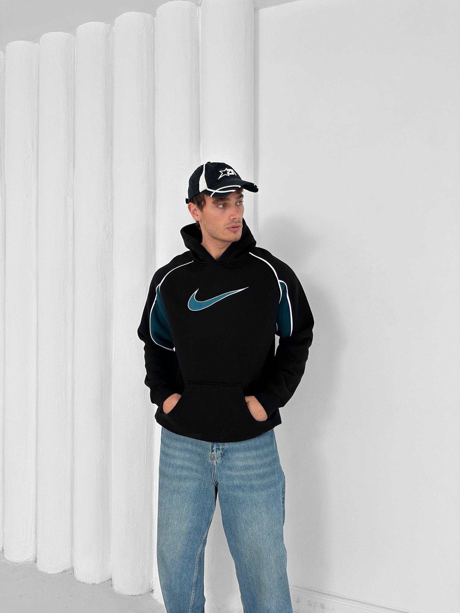 Siyah Süzene Nike Sweat