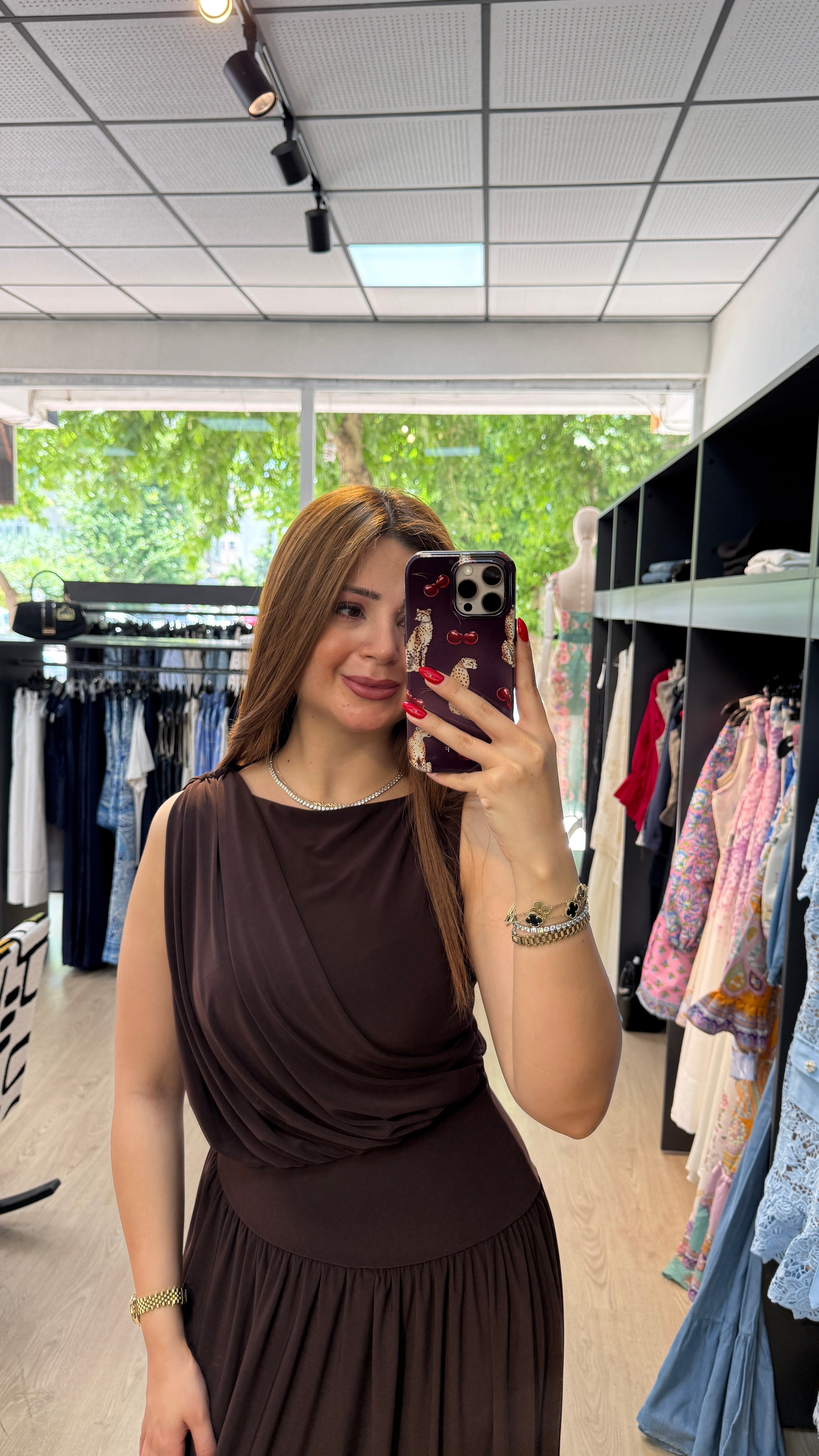 Beli Büzgülü Sandy Kumaş Elbise