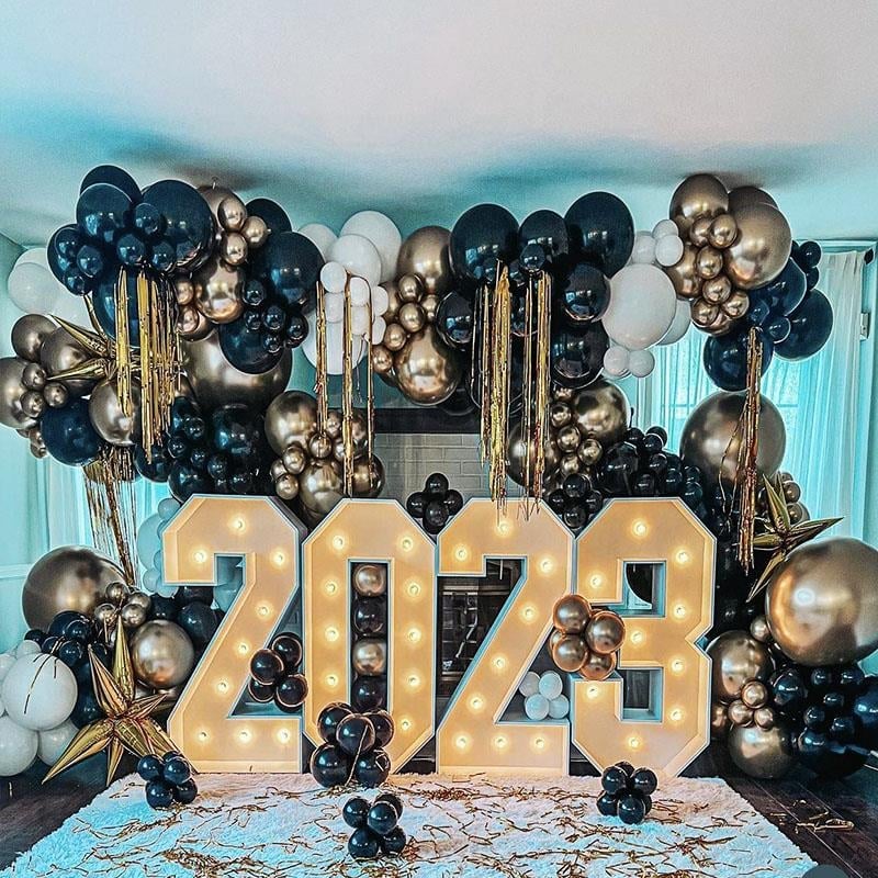 2027 Lüks Zincir Balon Yılbaşı Süsleme