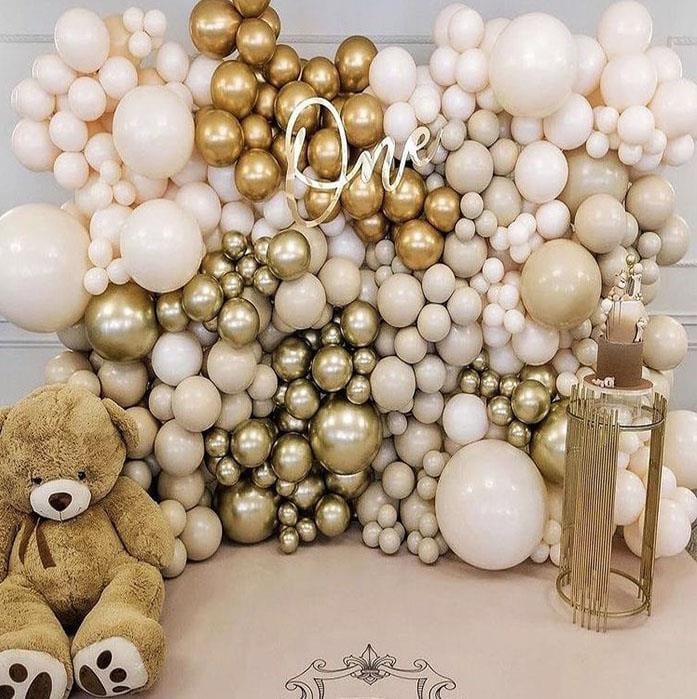 Gold Renkli Balon Duvarı