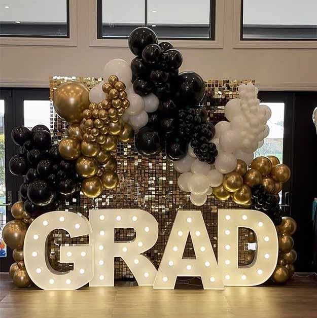 Grand Mezuniyet Partisi Işıklı GRAD Sahne Dekoru