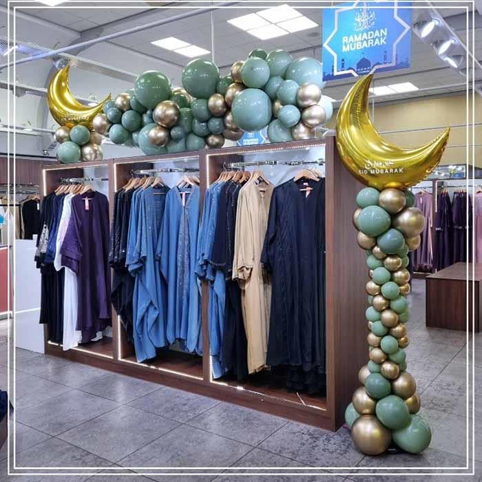 Hilal Balonlu Ramazan Bayramı Mağaza Süsleme Konsepti
