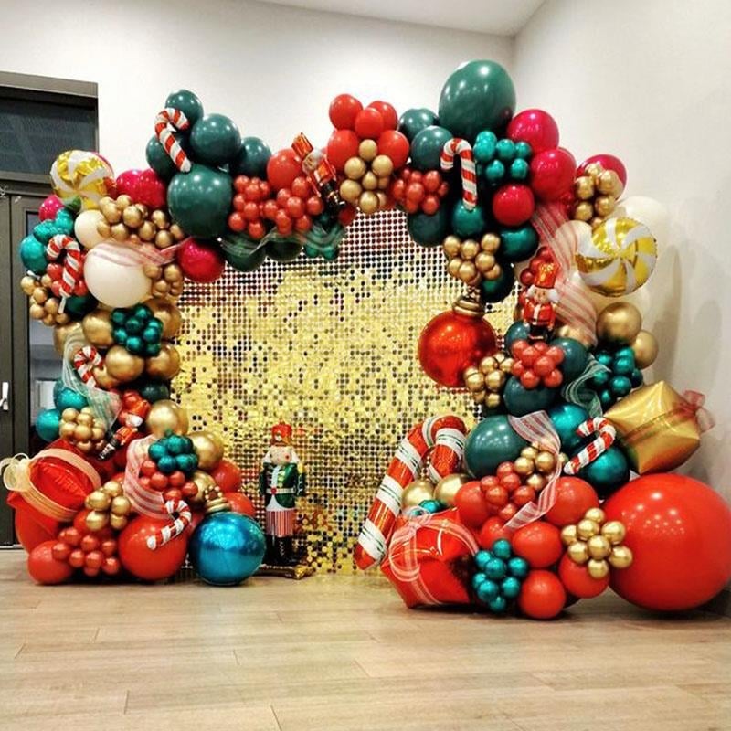 Kurumsal Yılbaşı Balon Kemer Süsleme ve Fotoğraf Alanı