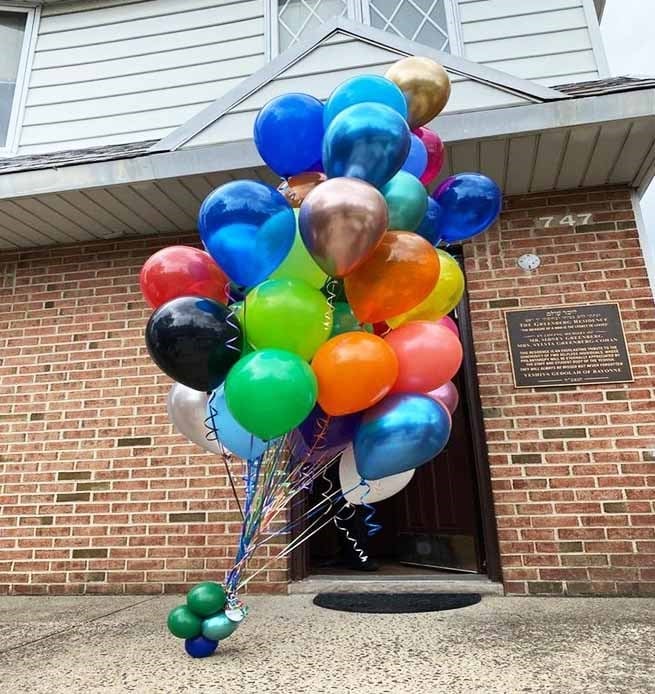 Renkli Doğum Günü Uçan Balon