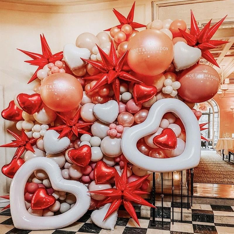 Sevgililer Günü Balon Duvarı