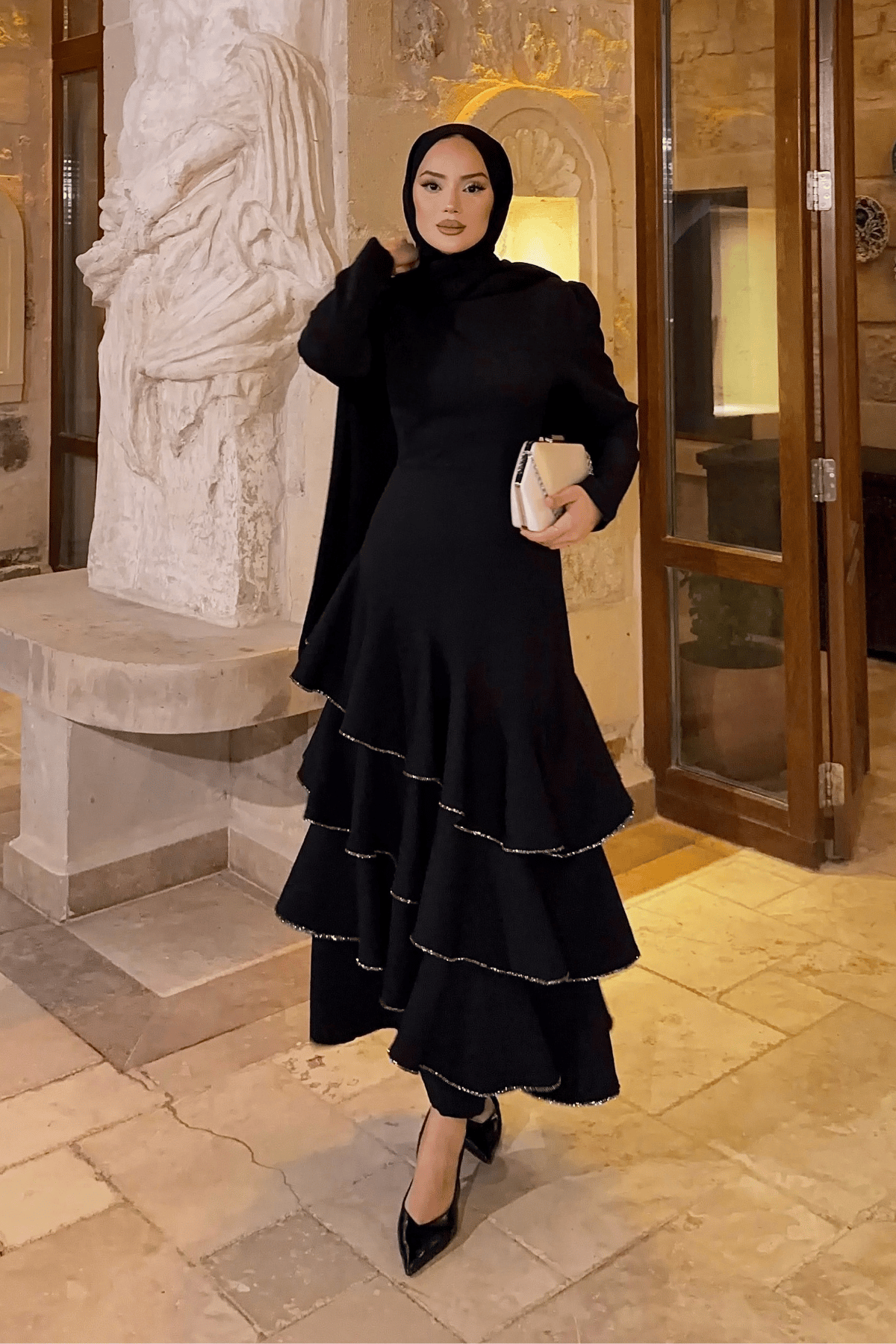 Nora Elbise - Siyah
