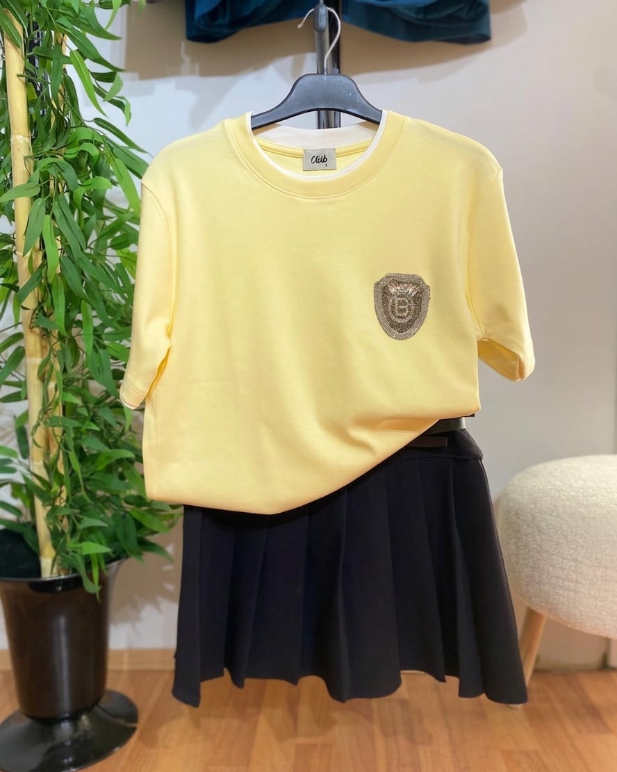 Kadın Beymen Club Stil Arma Detaylı Sarı Tişört
