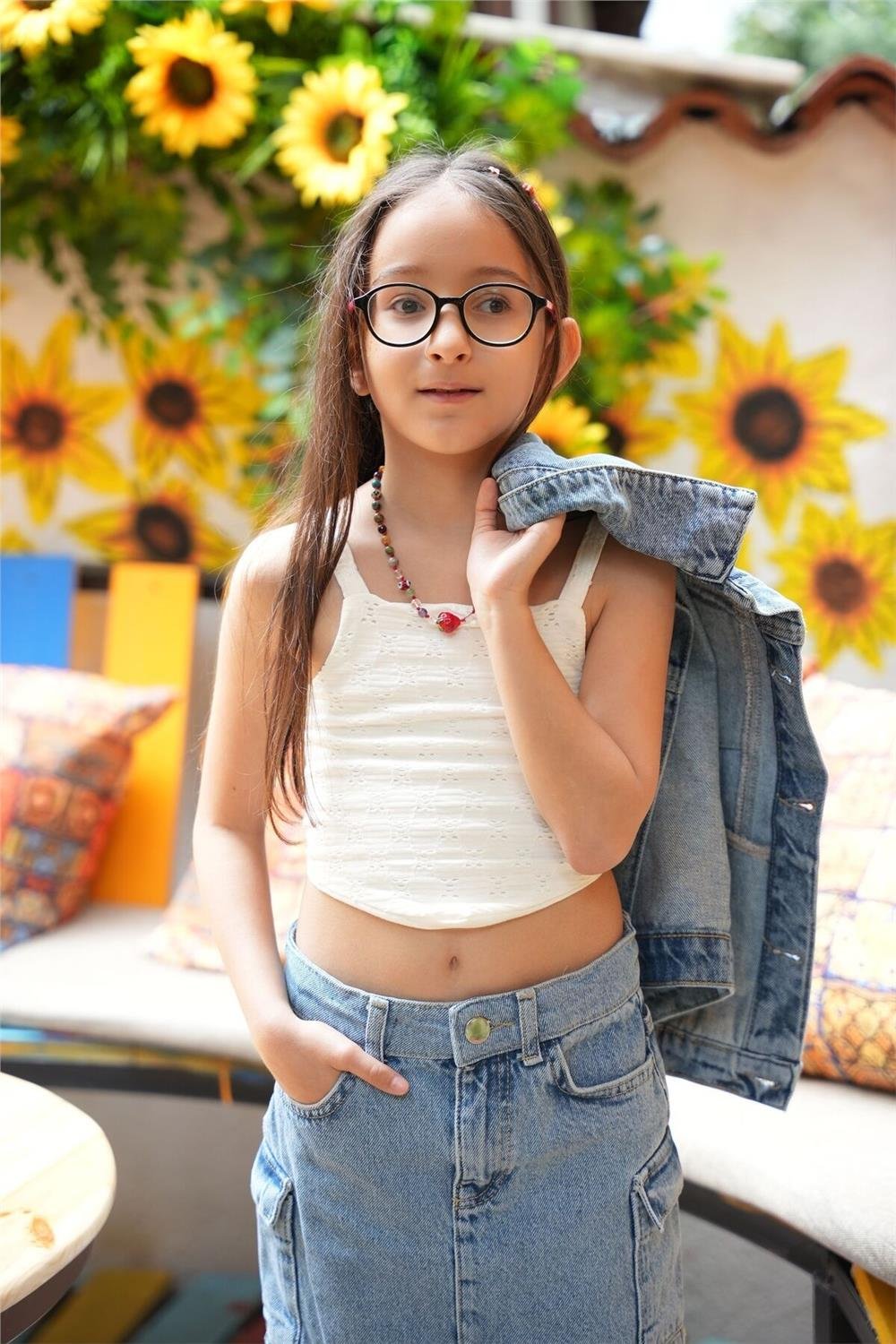 Kız Çocuk Dantel Askılı Beyaz Crop