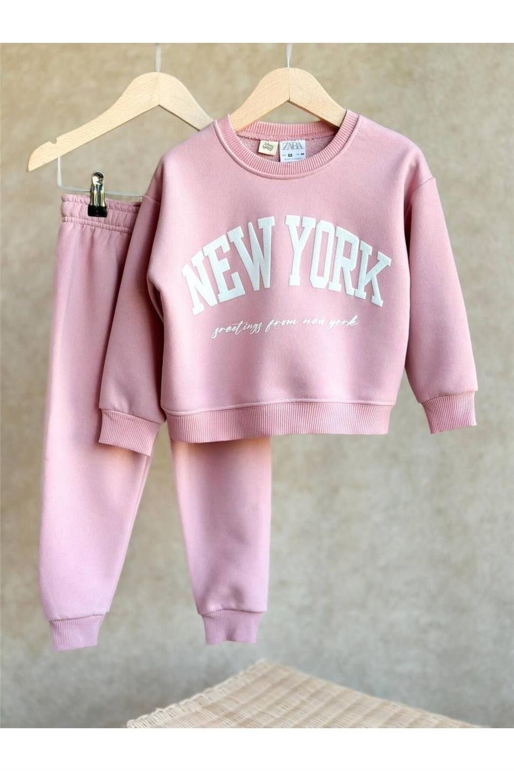 Kız Çocuk Mew York Yazılı Eşofman Takım