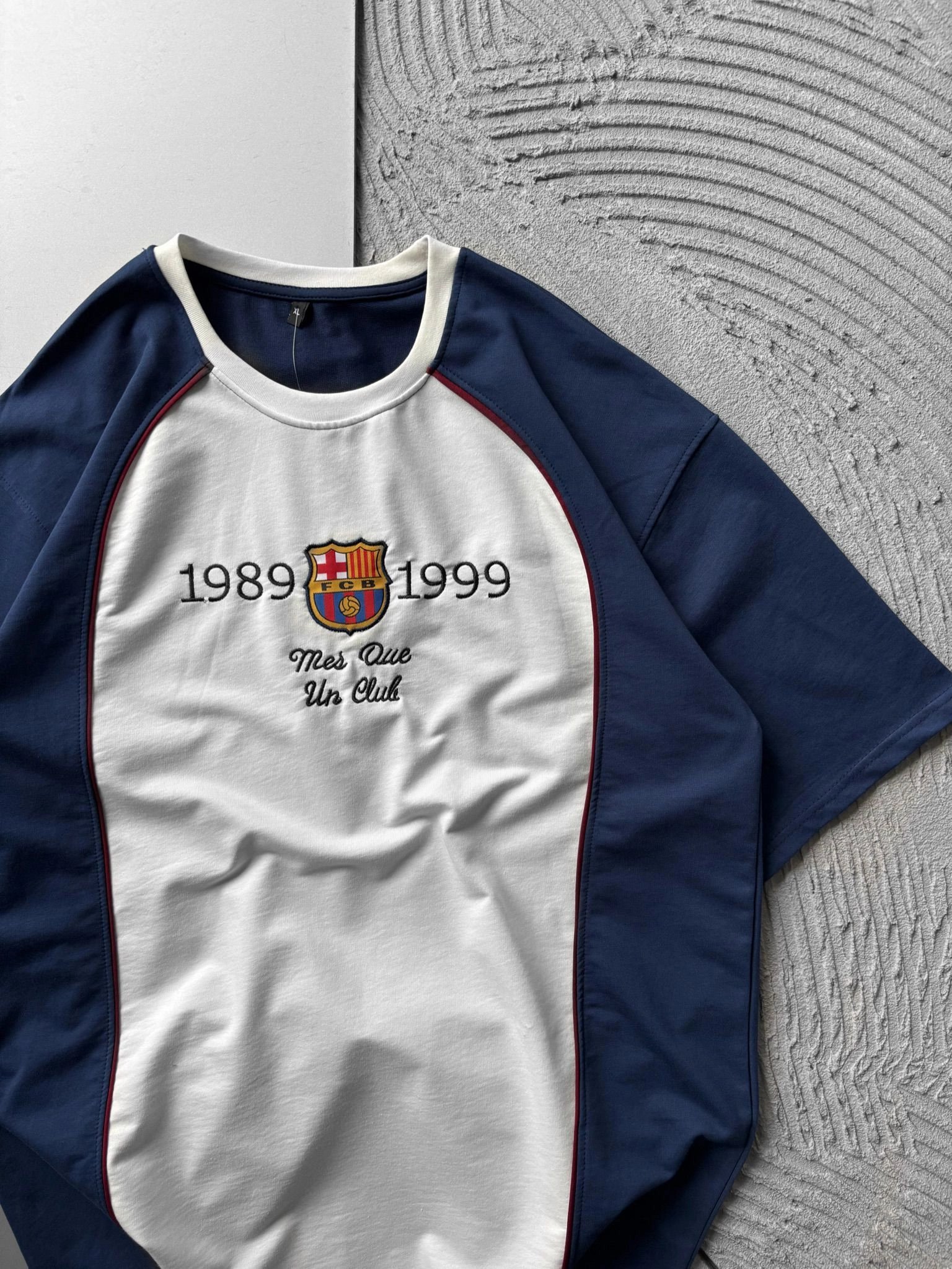 BİSKLET YAKA 1989 NAKIŞ BARCA OVERSİZE TSHİRT BEYAZ