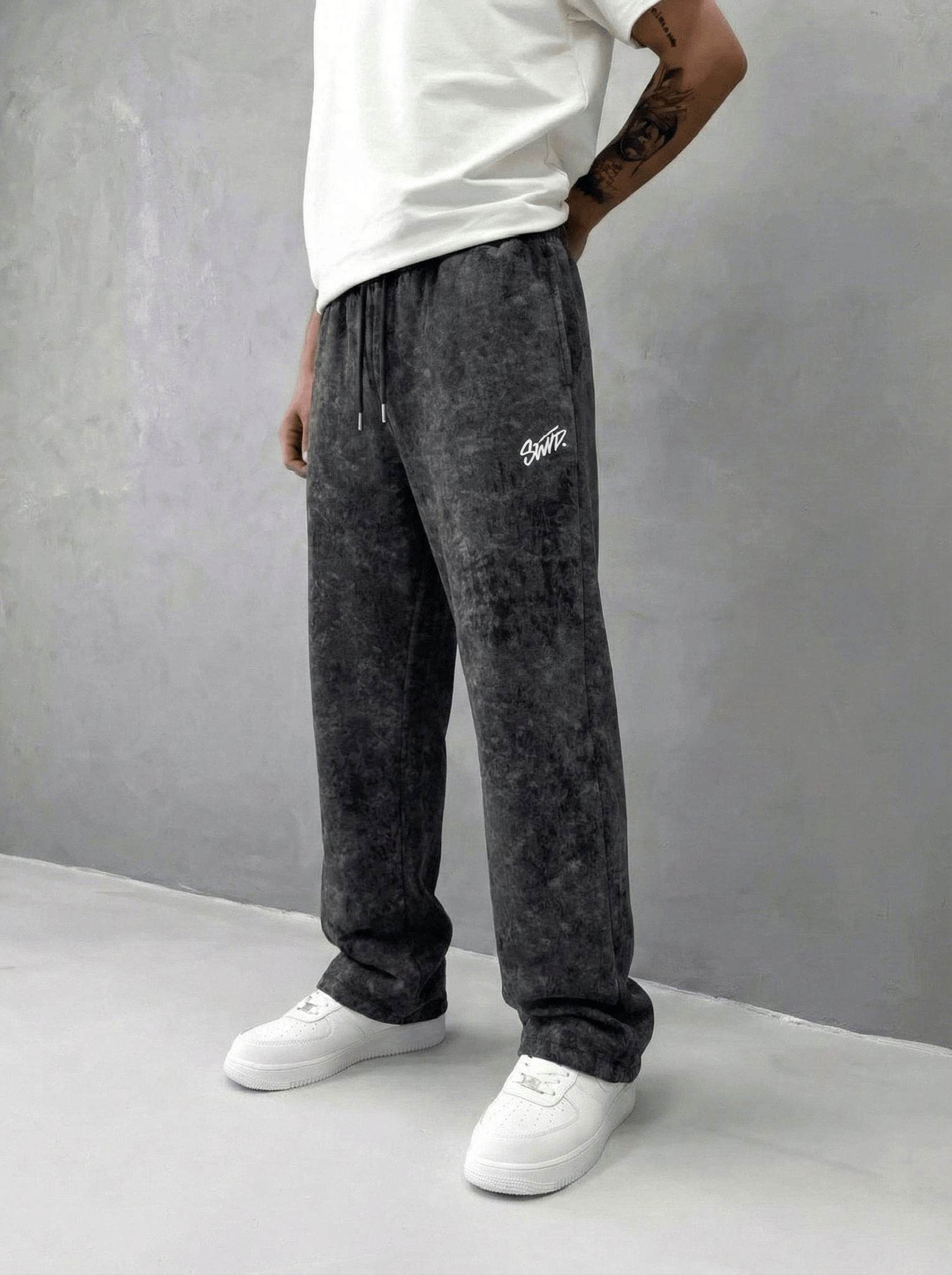 NAKIŞLI YIKAMALI 3 İPLİK BAGGY EŞOFMAN SİYAH