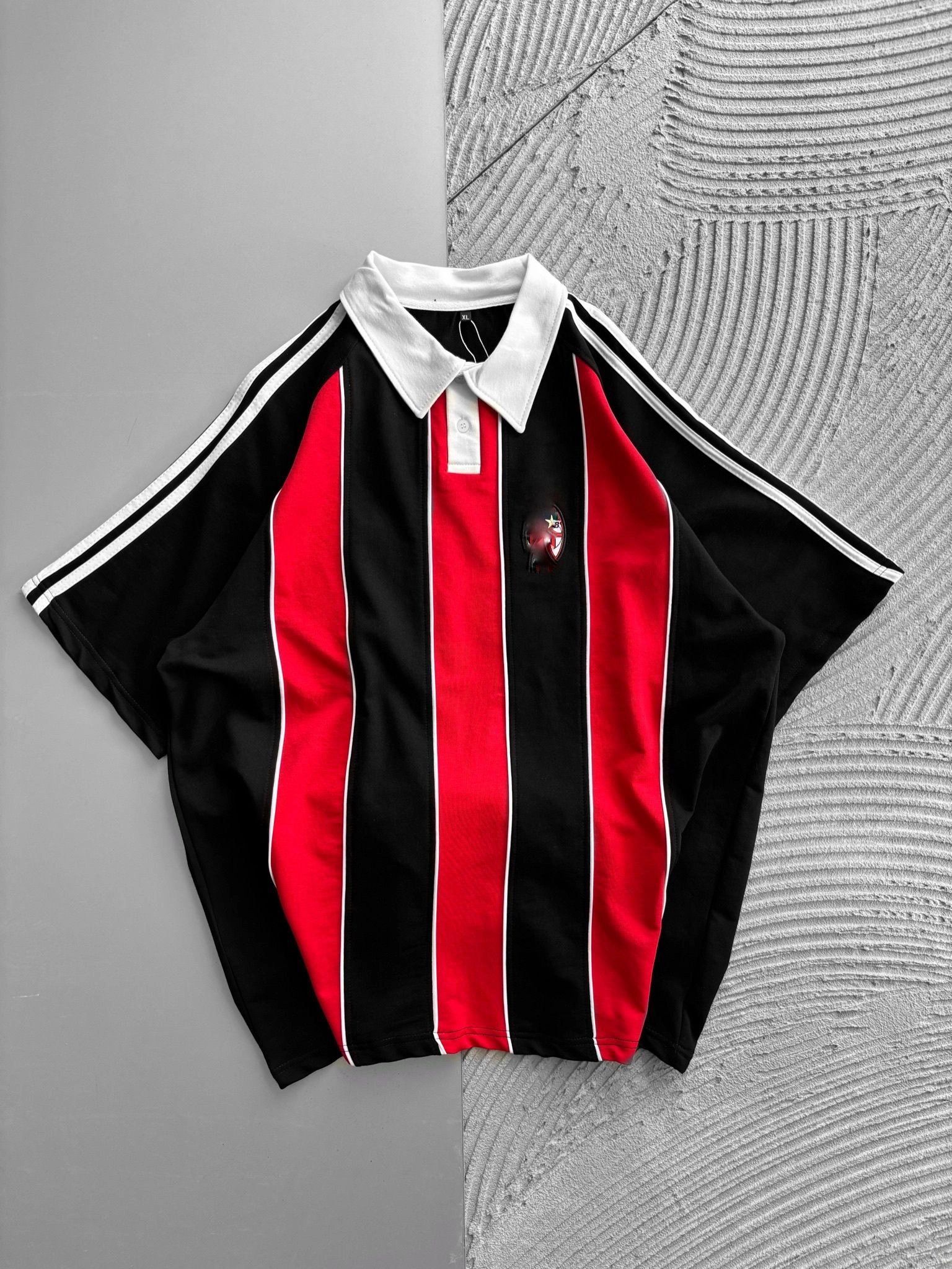 POLO YAKA NAKISLI FUL SER OVERSİZE TSHİRT 1
