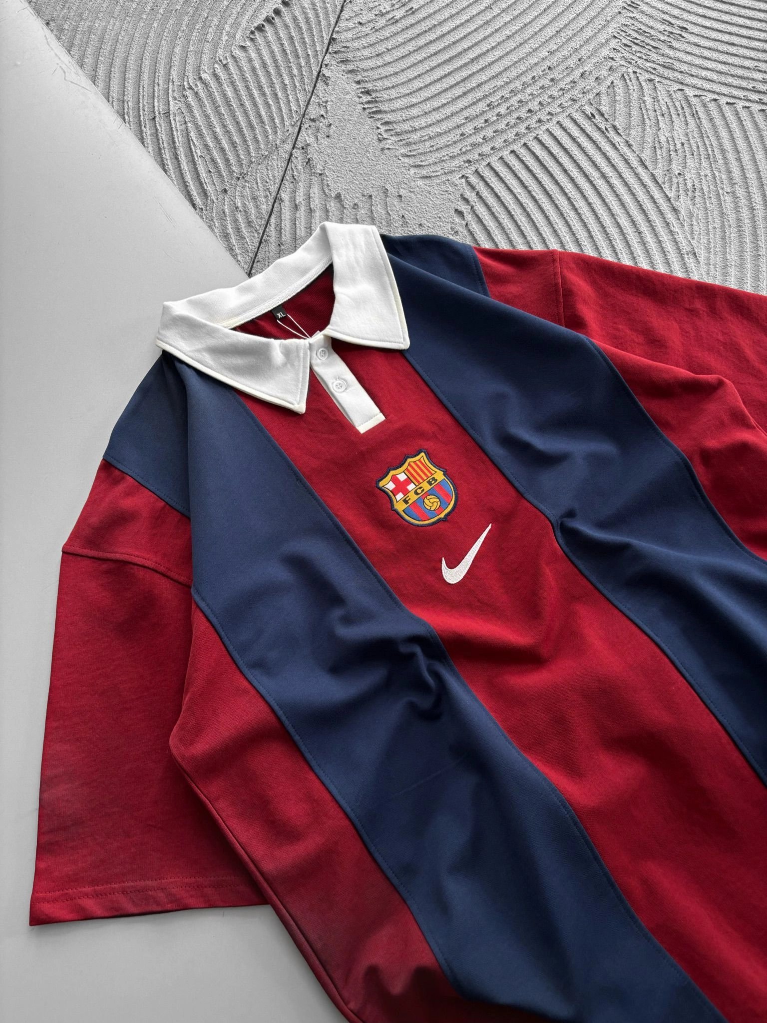 POLO YAKA NK BARCA PARCALİ KALIN SERİT OVERSİZE TSHİRT