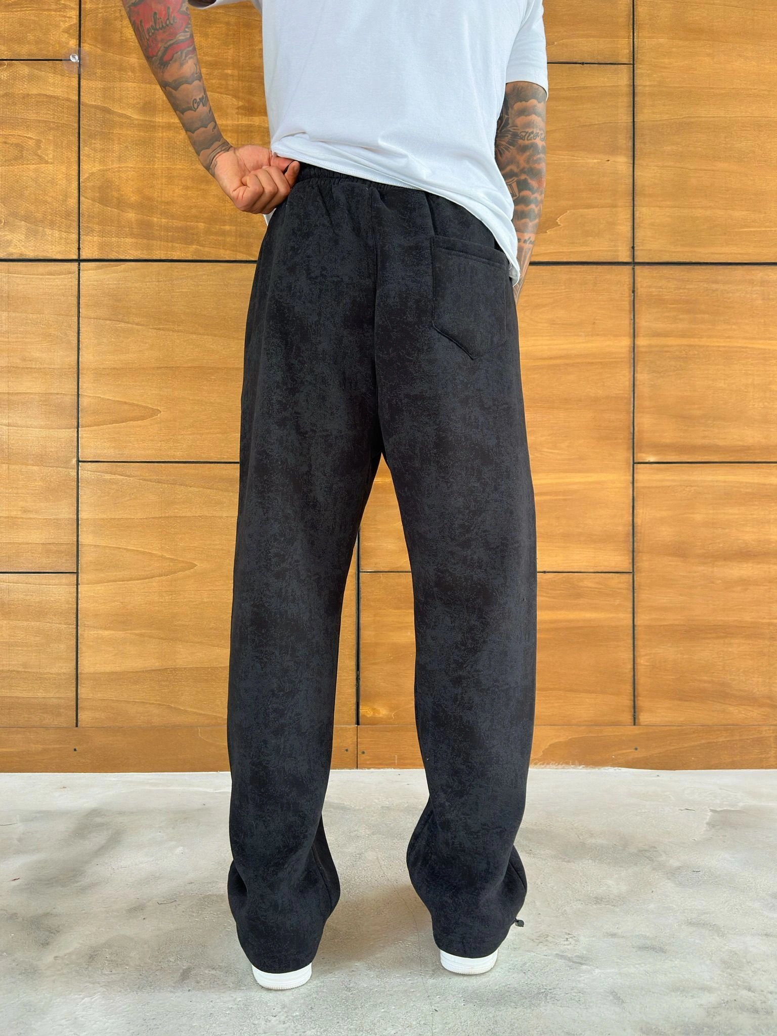 YIKAMALI CEP NAKIŞLI BAGGY EŞOFMAN SİYAH