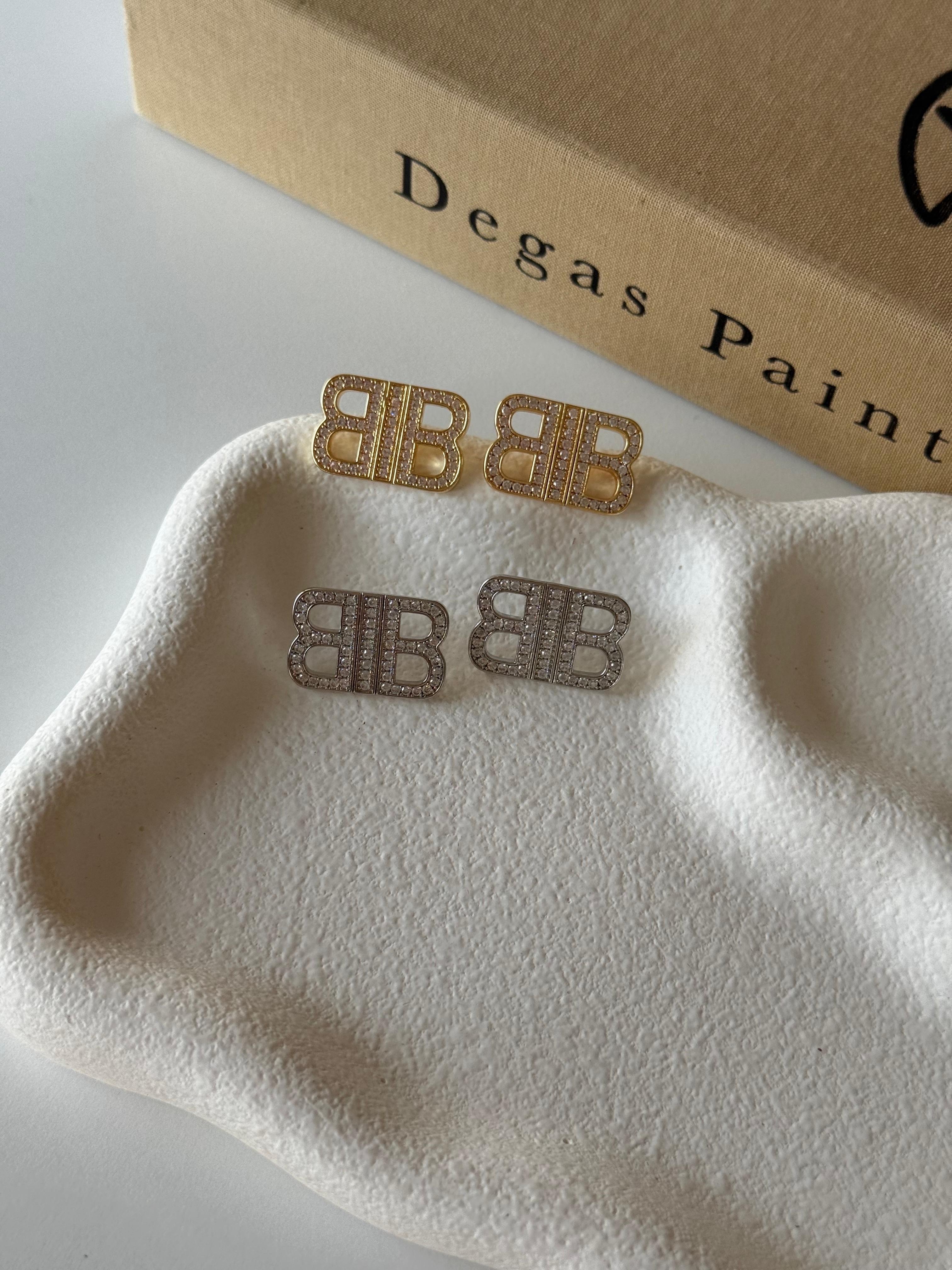 BB Luxe Taşlı Stud Kadın Küpe