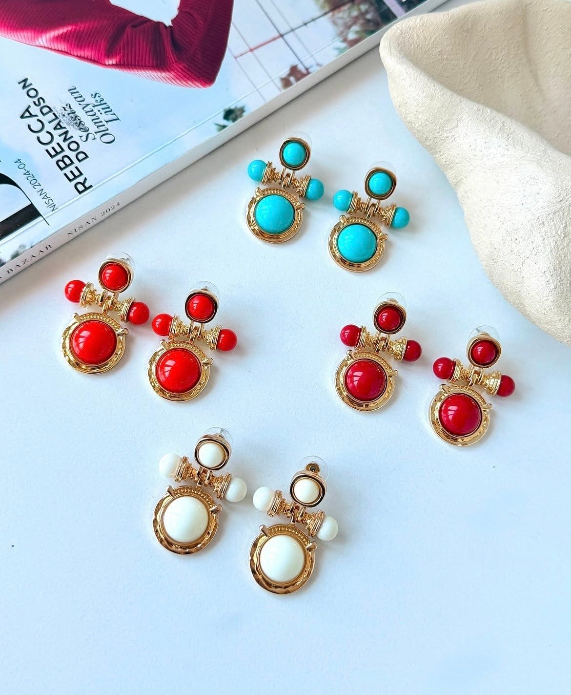 Capri Renkli Vintage Taş Küpe