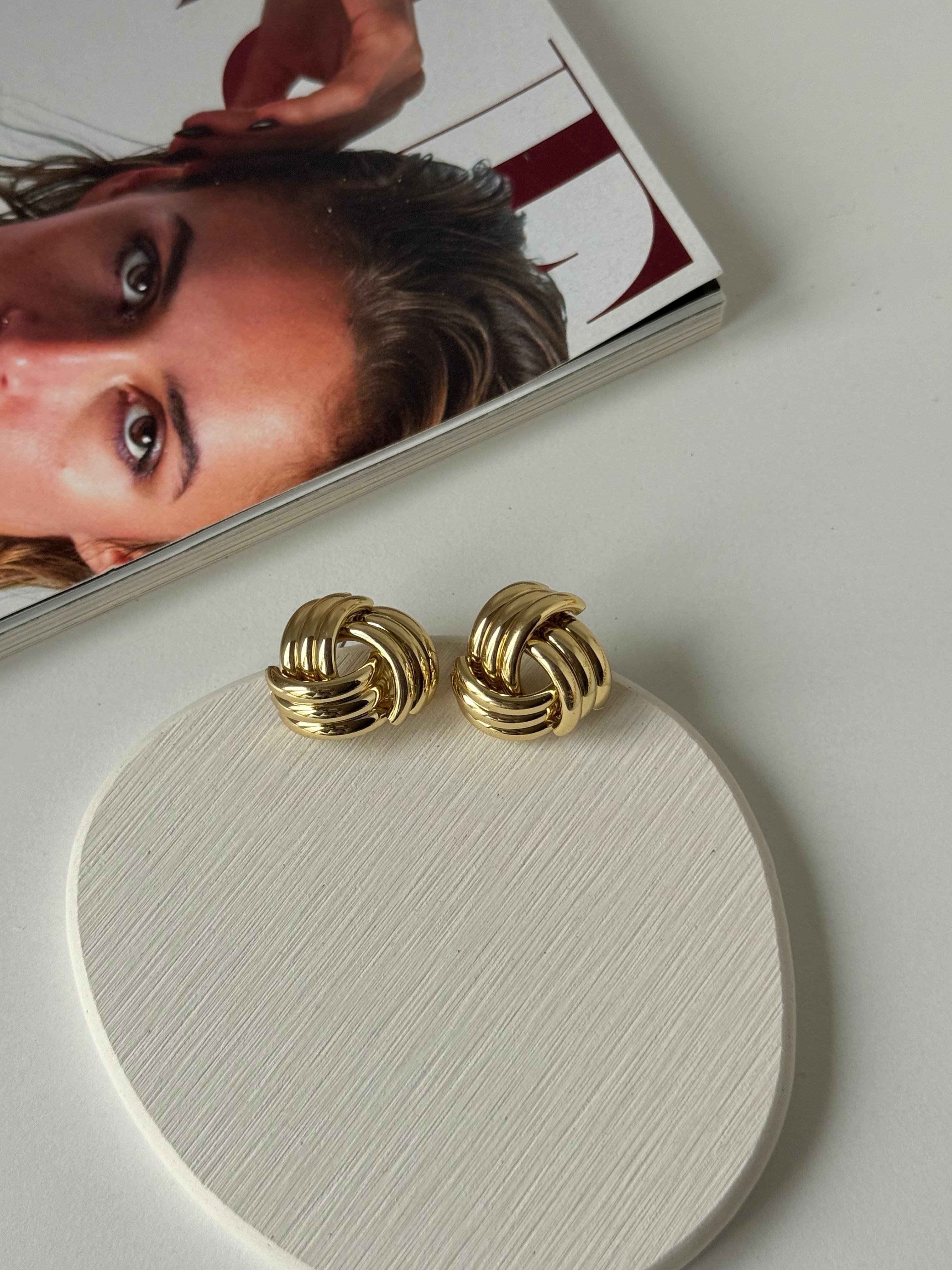 Gold Knot Vintage Halka Kadın Küpe