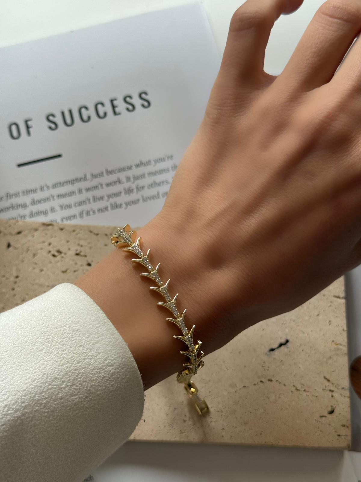 Golden Spine Kadın Bileklik 