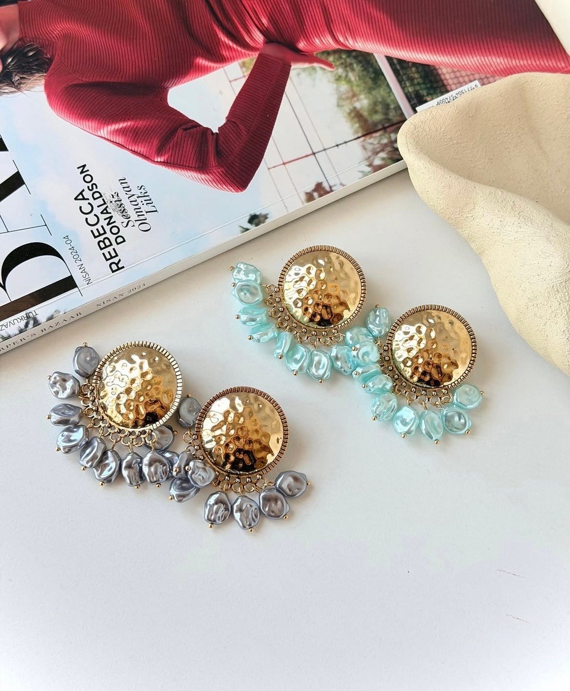 Luna İnci Detaylı Gold Statement Küpe
