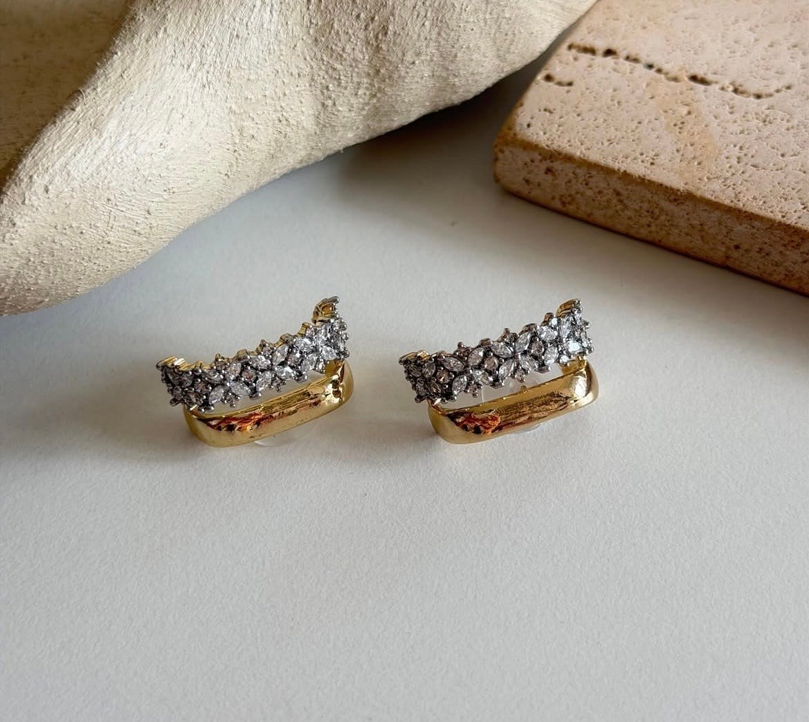 Luna Zirkon Taşlı Gold Küpe